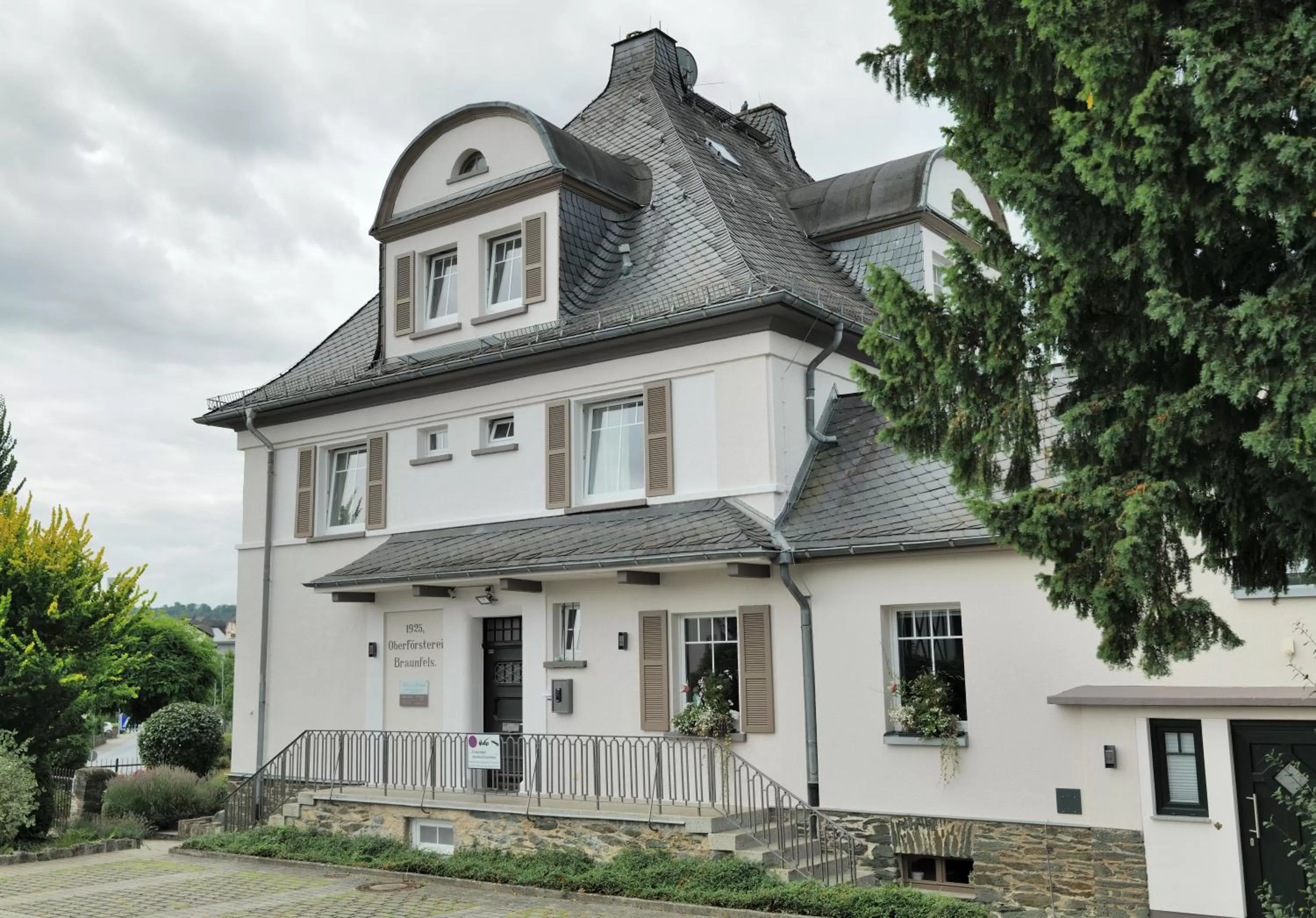 Property Building in Elena Kempf Haaratelier & Guesthouse