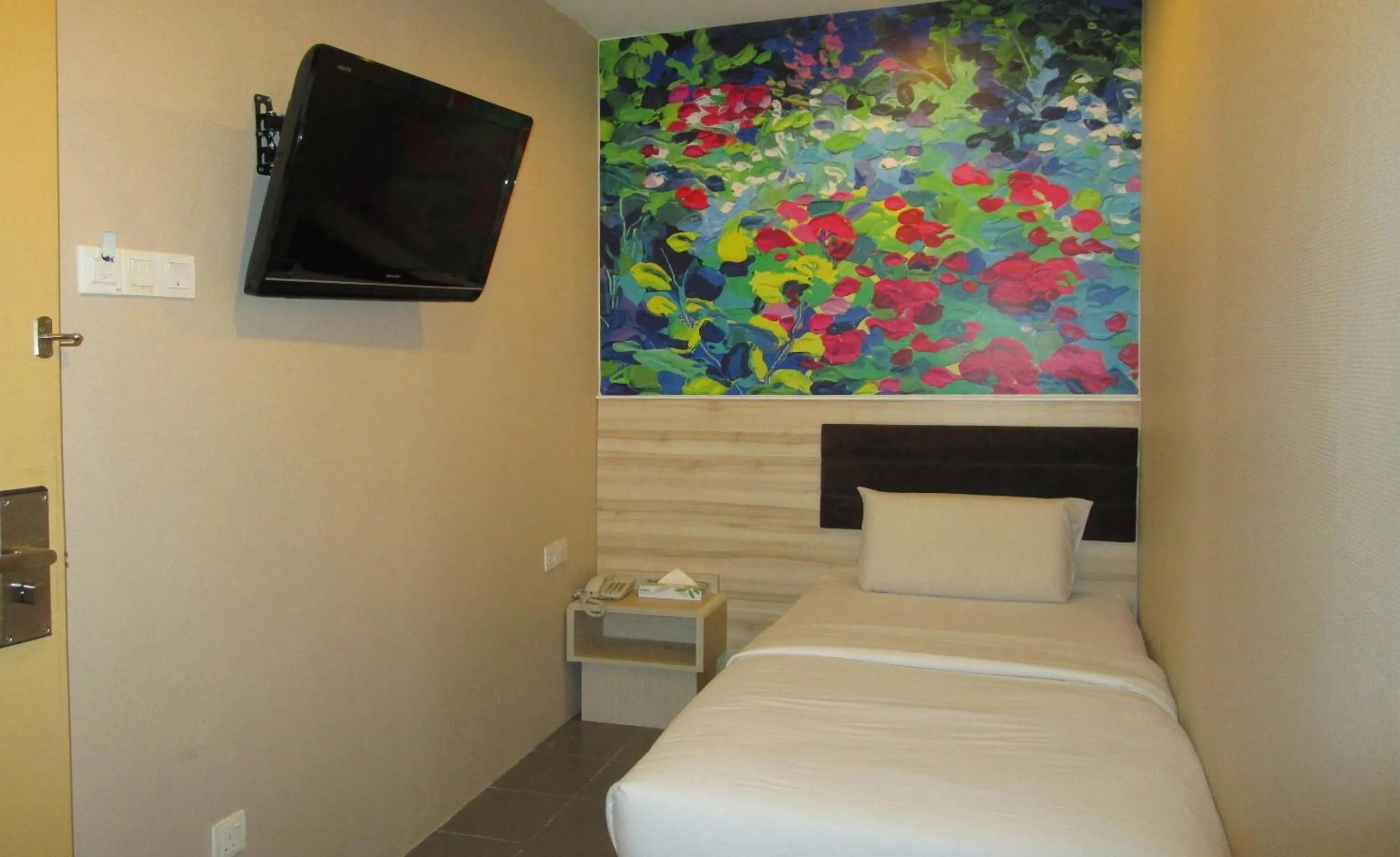 TV and multimedia, Bed in T-Hotel Bukit Bintang