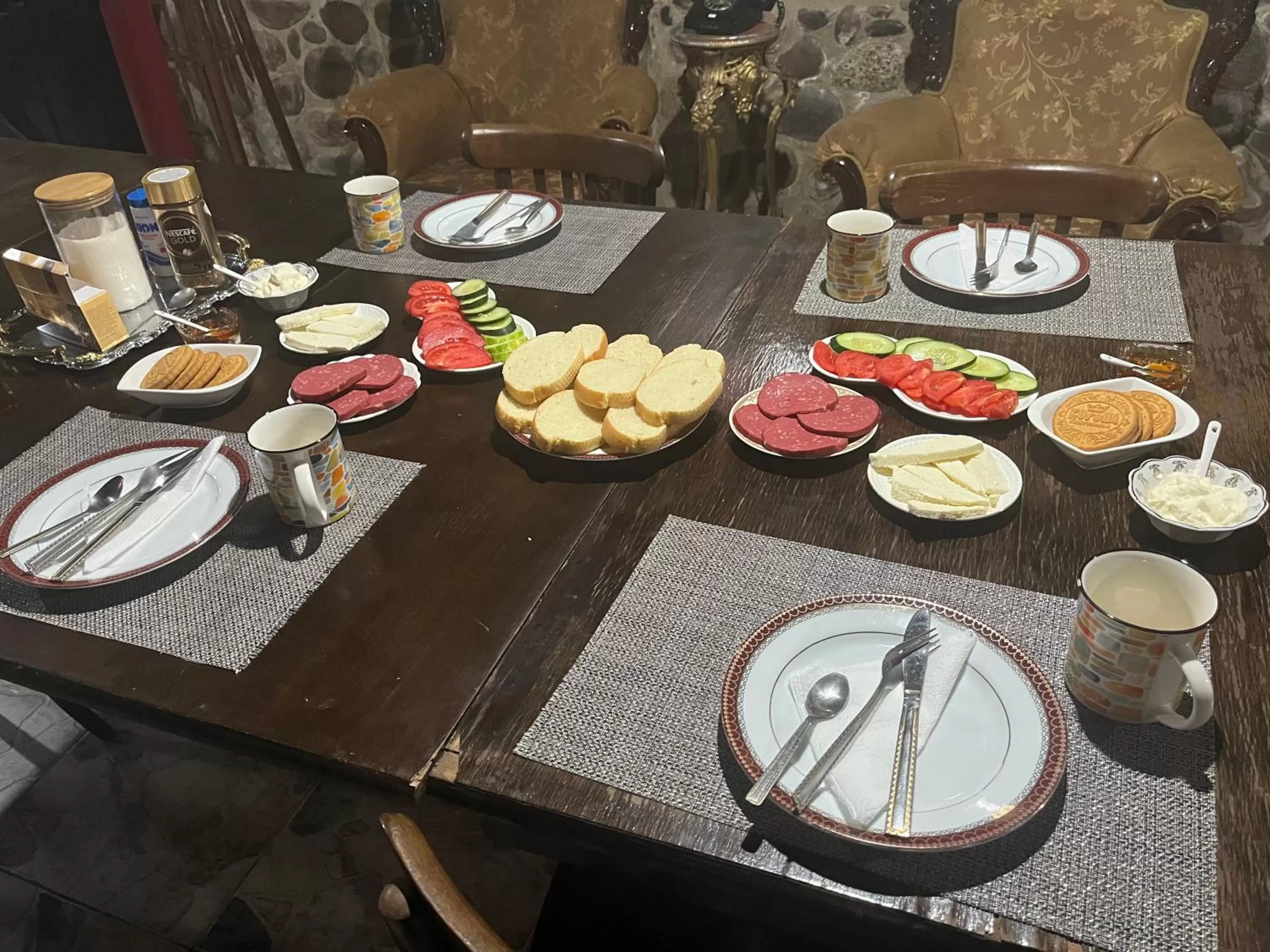 Breakfast in Book Hotel