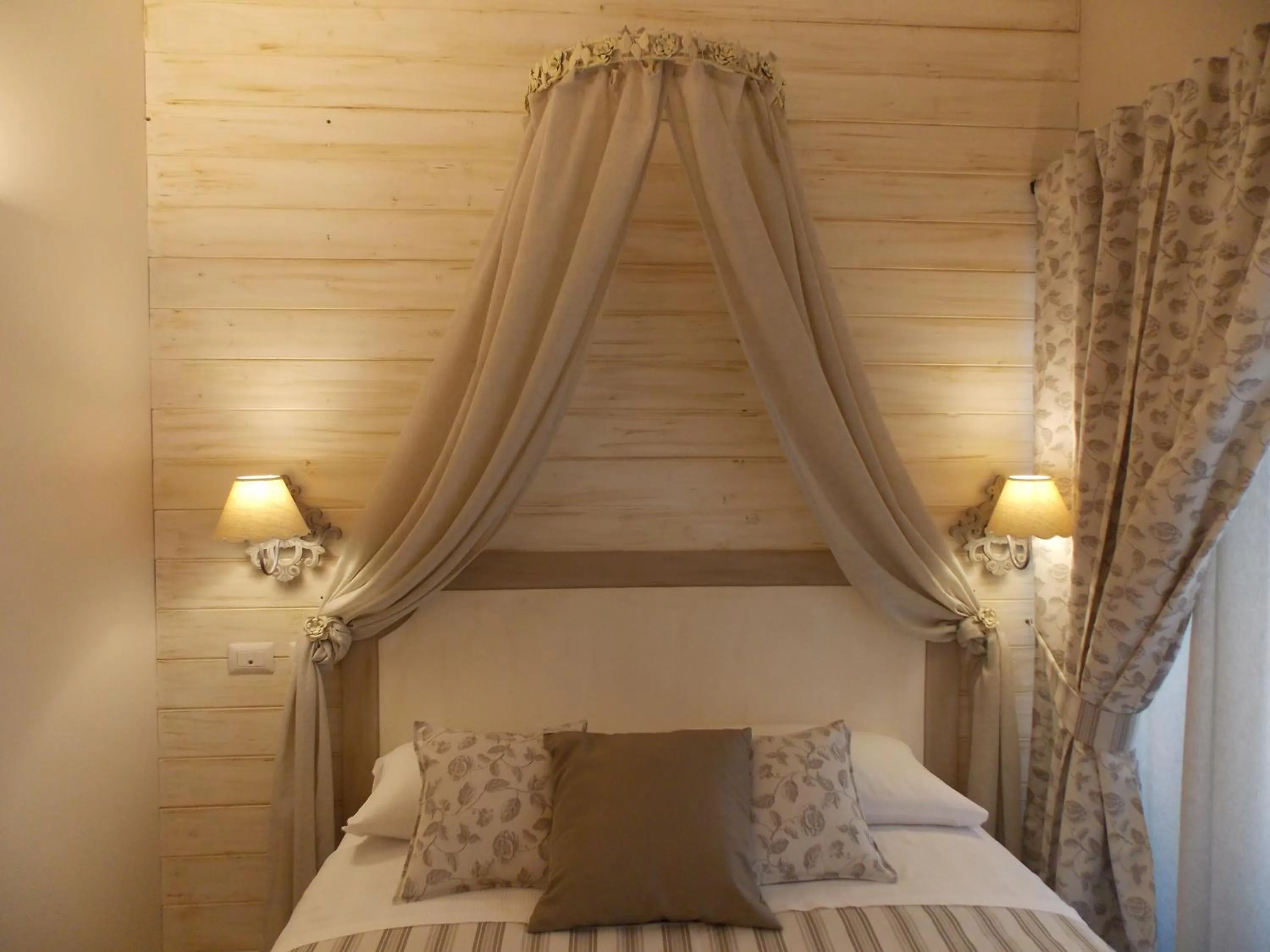 Bedroom, Bed in Casa Tua Vaticano Guest House