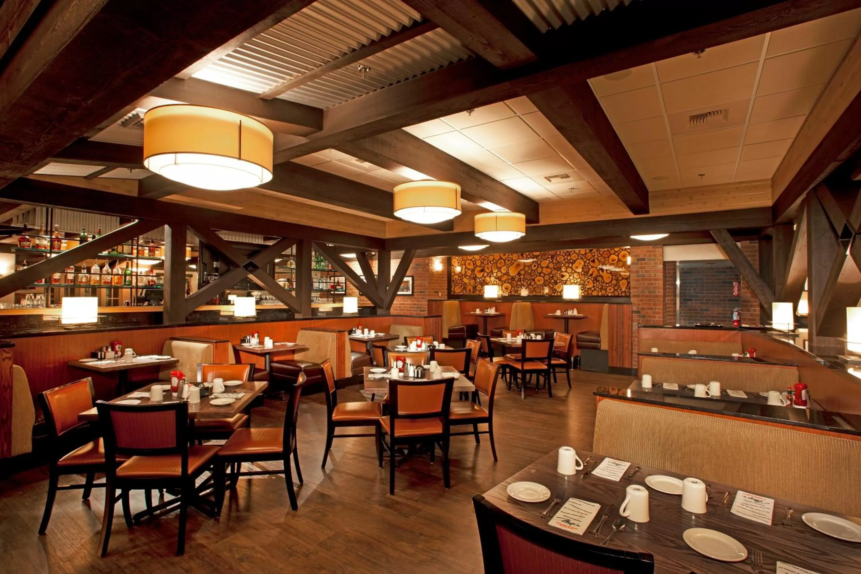 Restaurant/places to eat in Holiday Inn Auburn by IHG