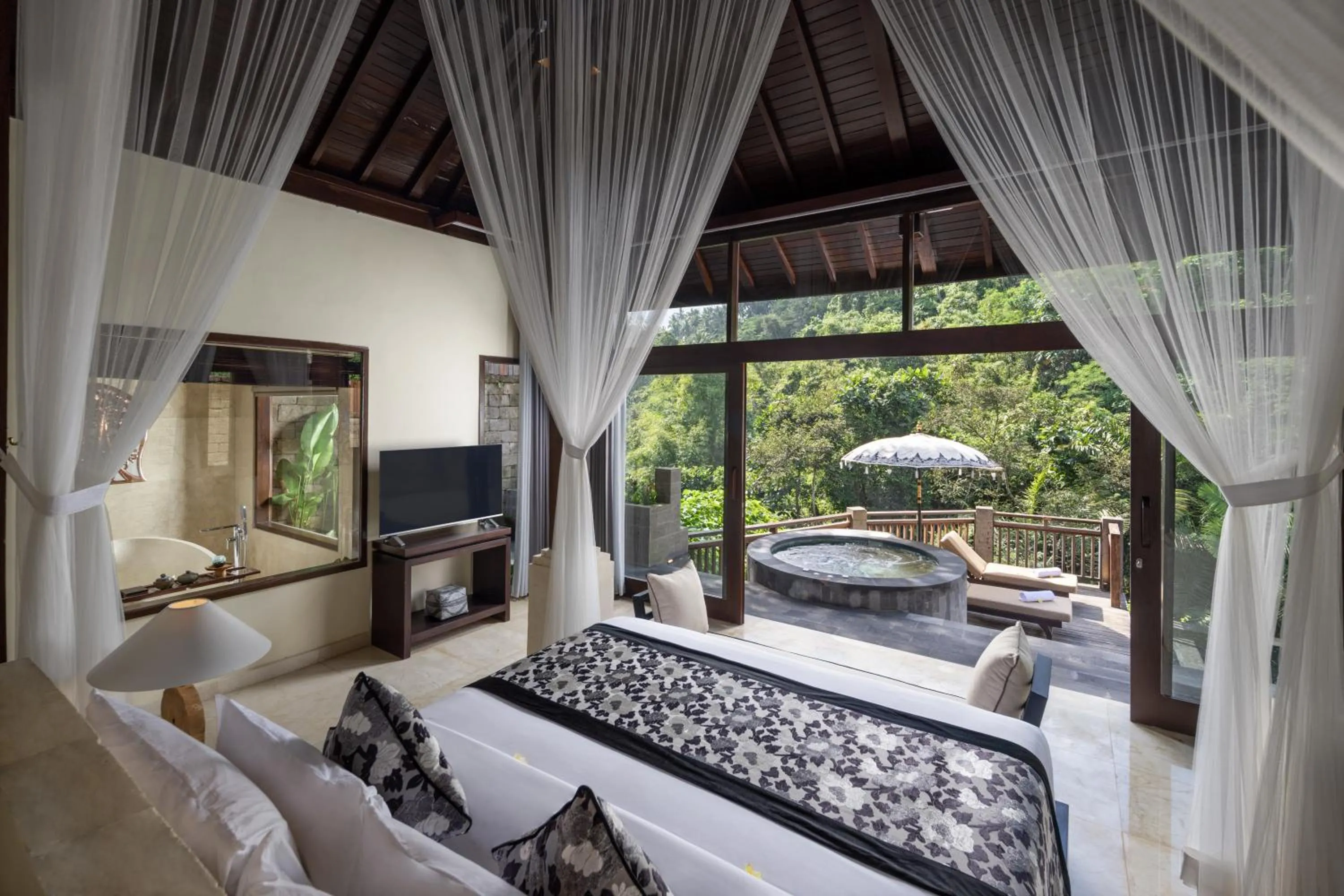 View (from property/room), Bed in The Kayon Valley Resort