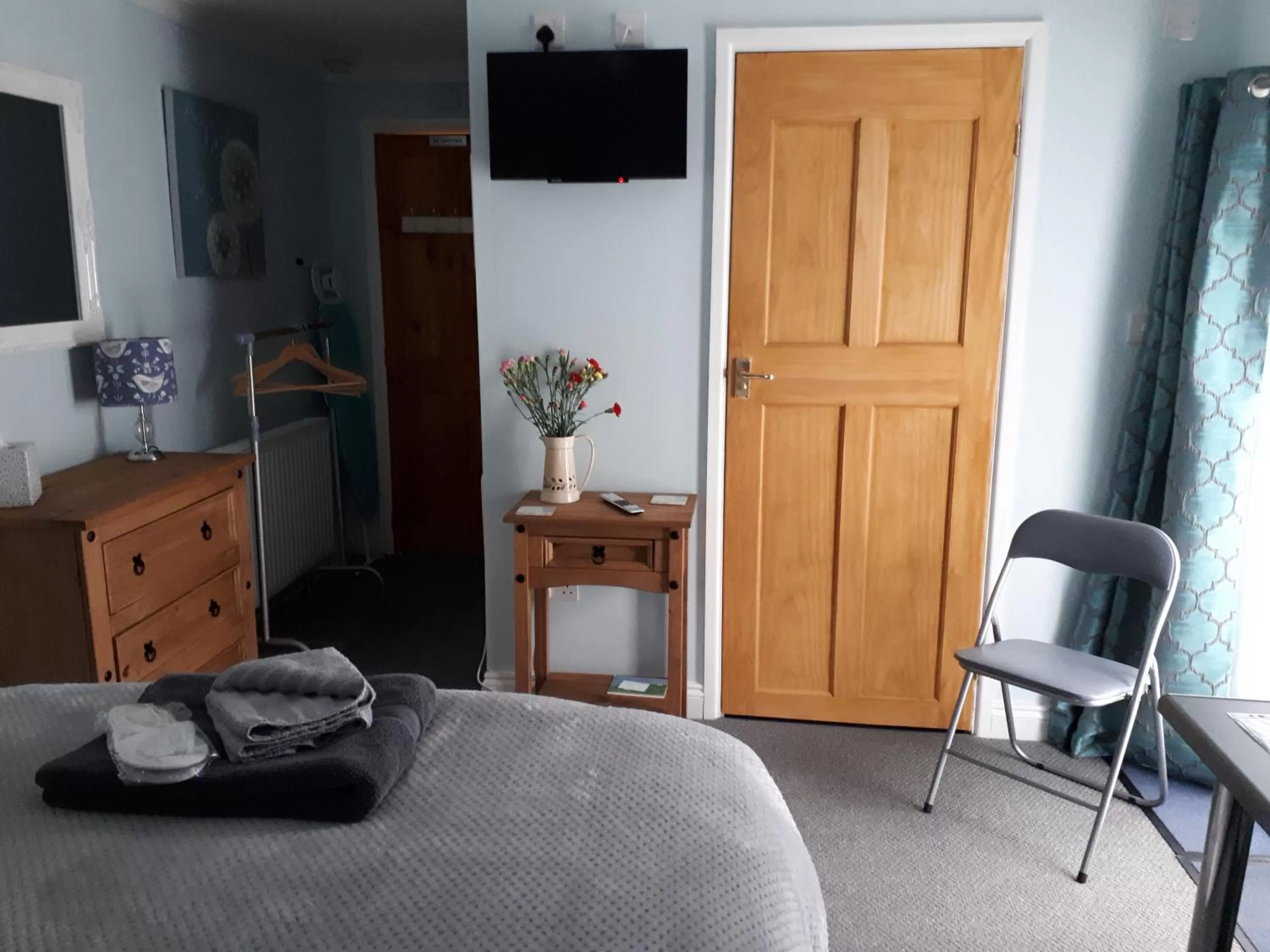 Bedroom, Bed in Santi Bhavana Bed & Breakfast