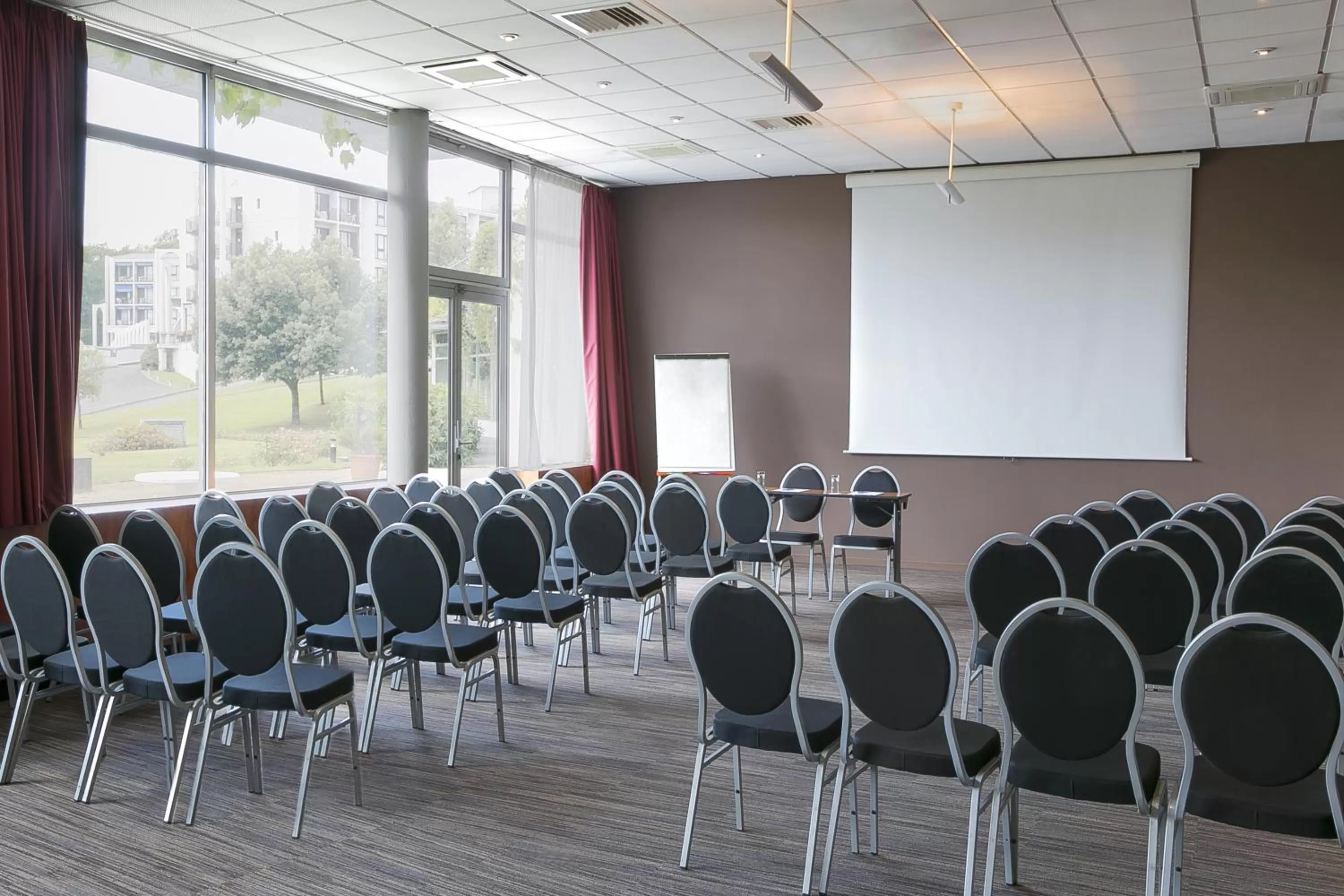 Day in Best Western Hotel Sourcéo