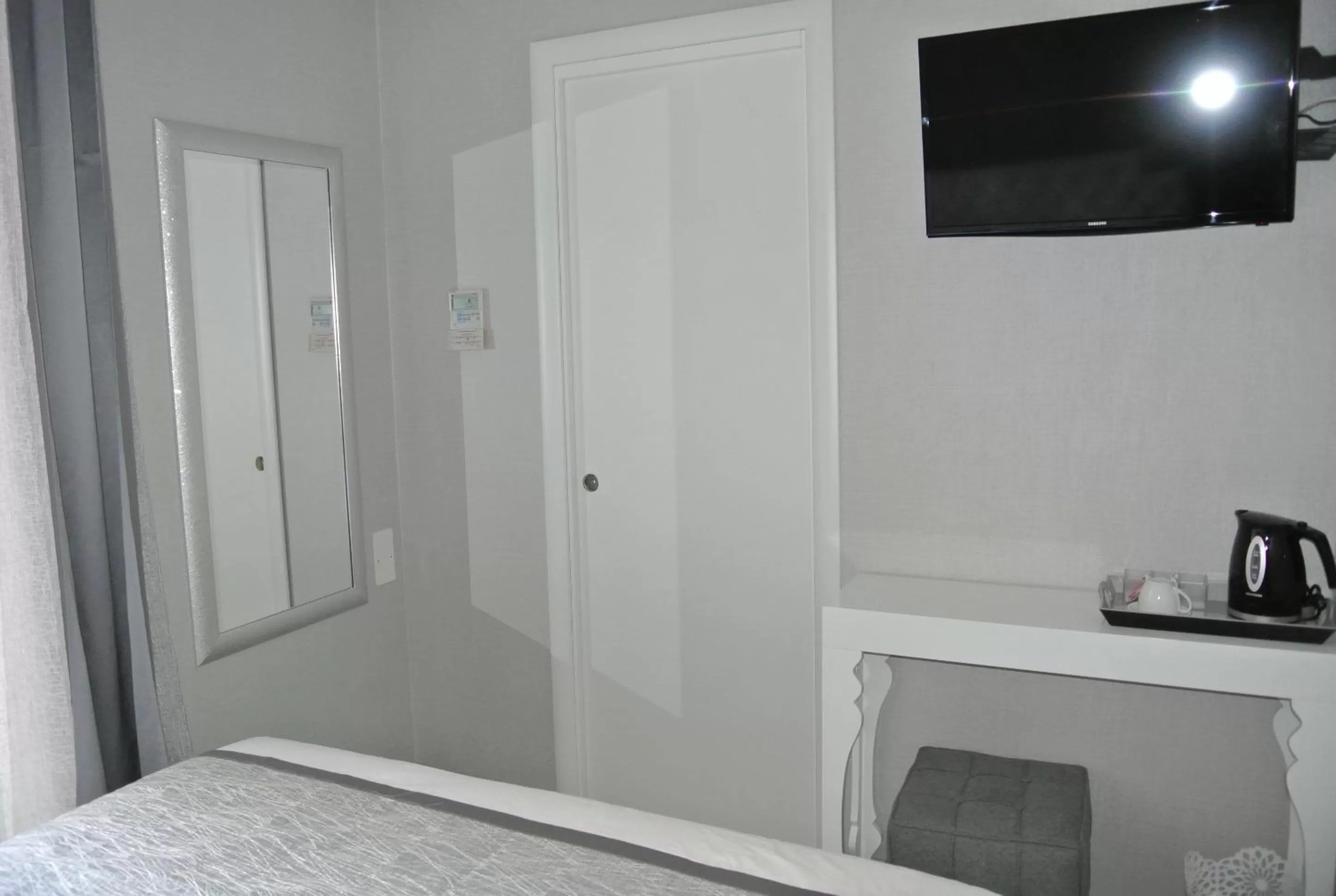 Photo of the whole room in B&B Insula Urbis