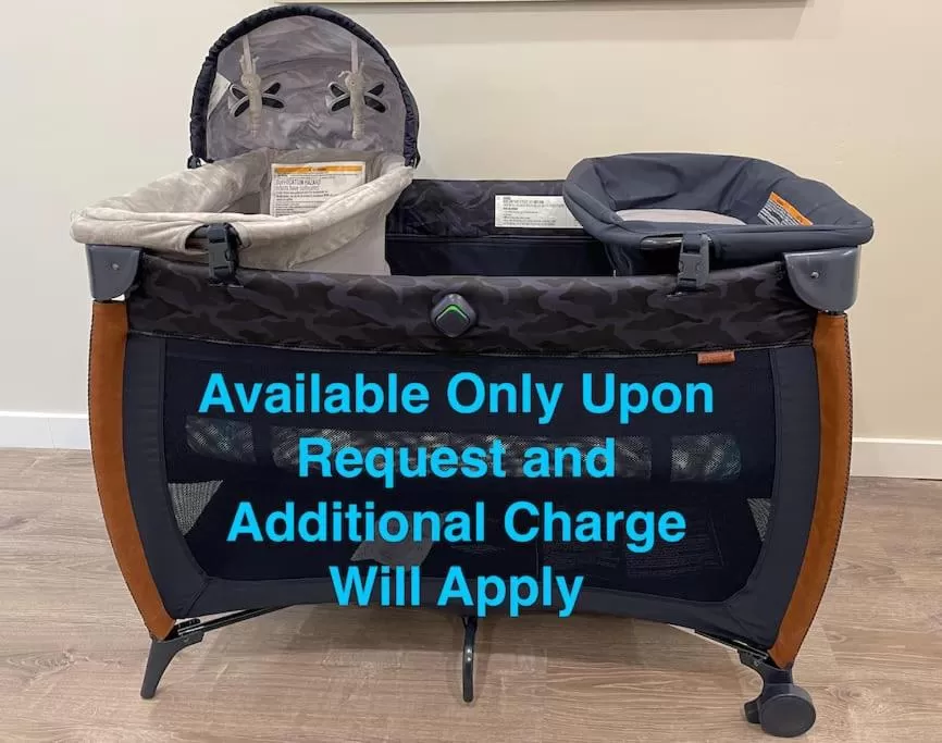 Next to San Diego Downtown - Cali King Size Studio