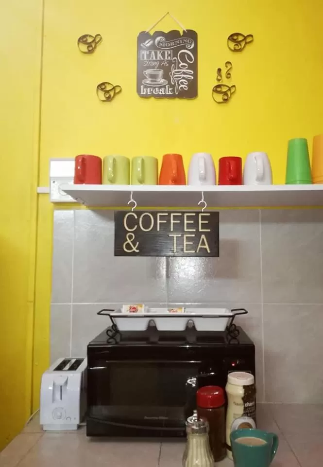 Coffee/tea facilities in Hostal Xiinbal