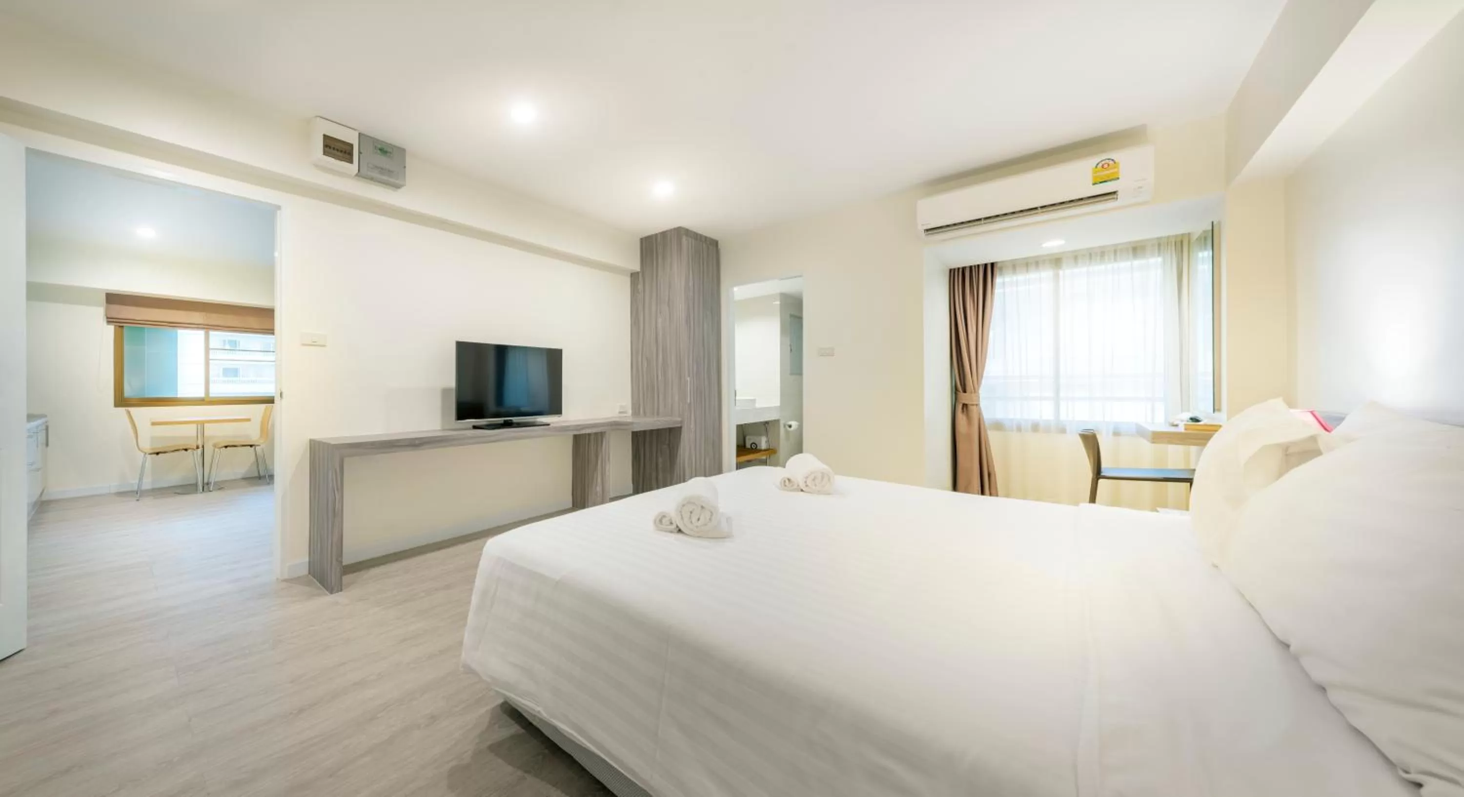 Photo of the whole room, Bed in Le Tada Residence