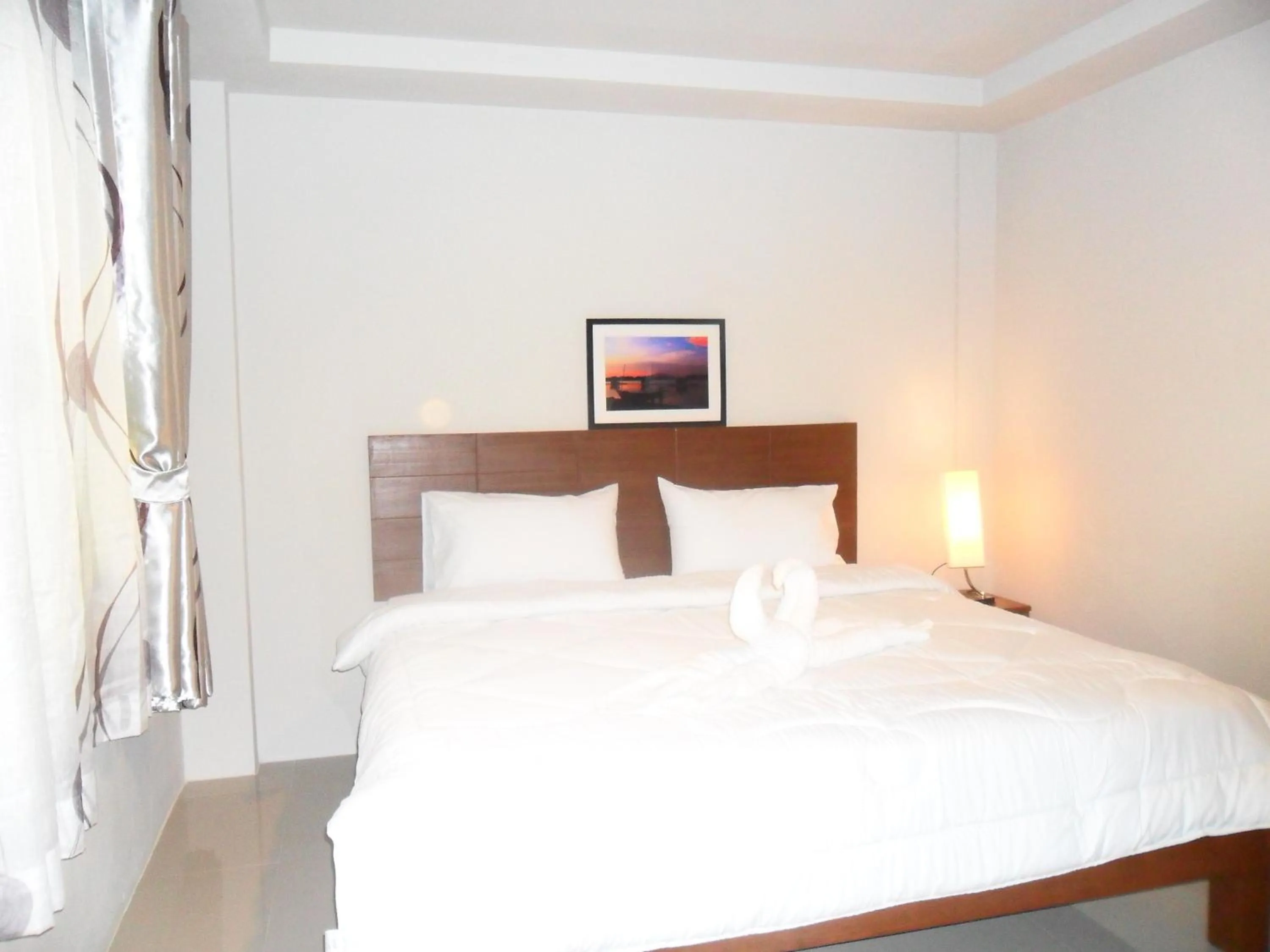 Bed in The City House