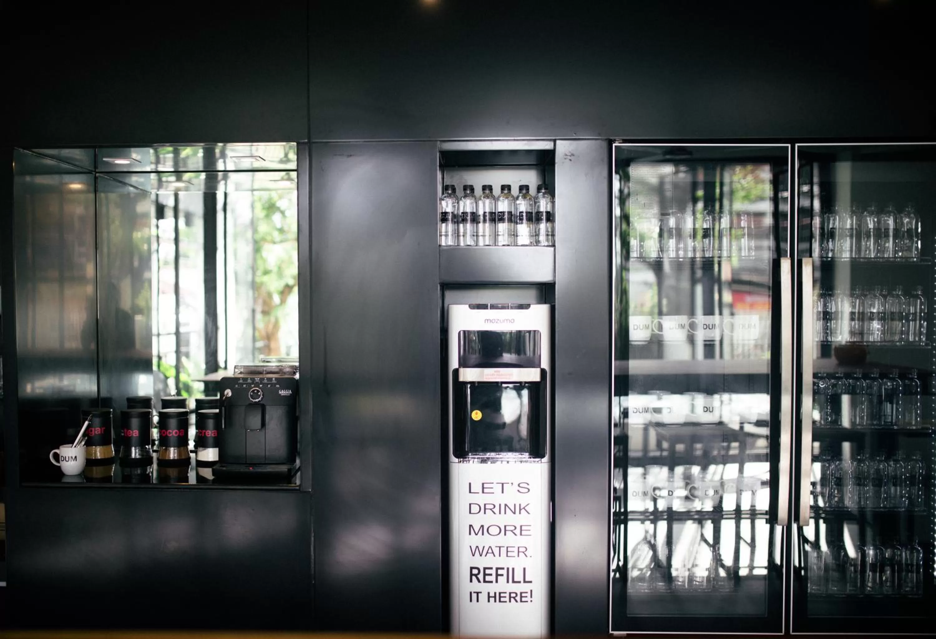 Drinks in DUM Hotel - Si Phum