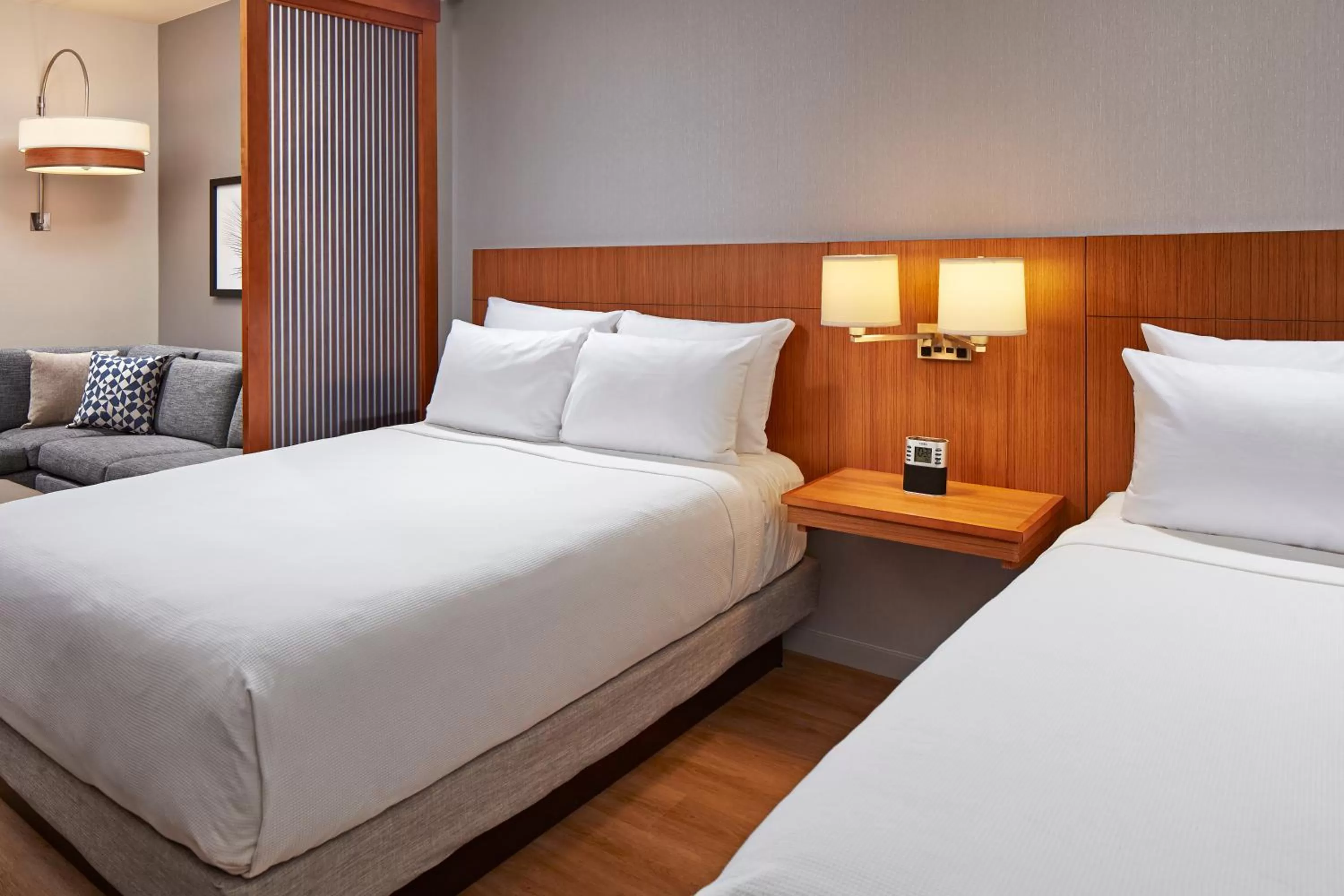 Bed in Hyatt Place Los Angeles / LAX / El Segundo