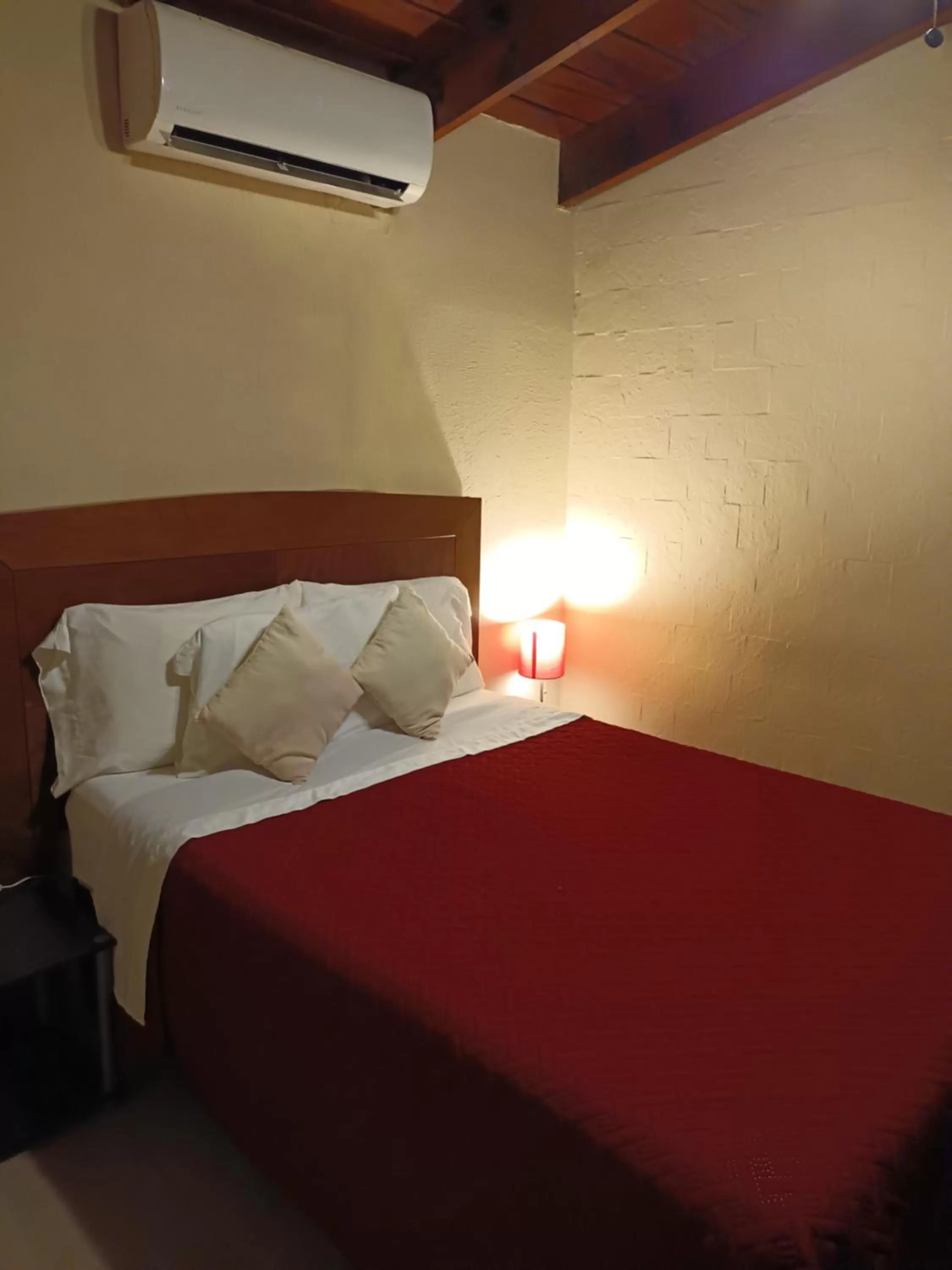 Bed in Bed and Breakfast Pecarí