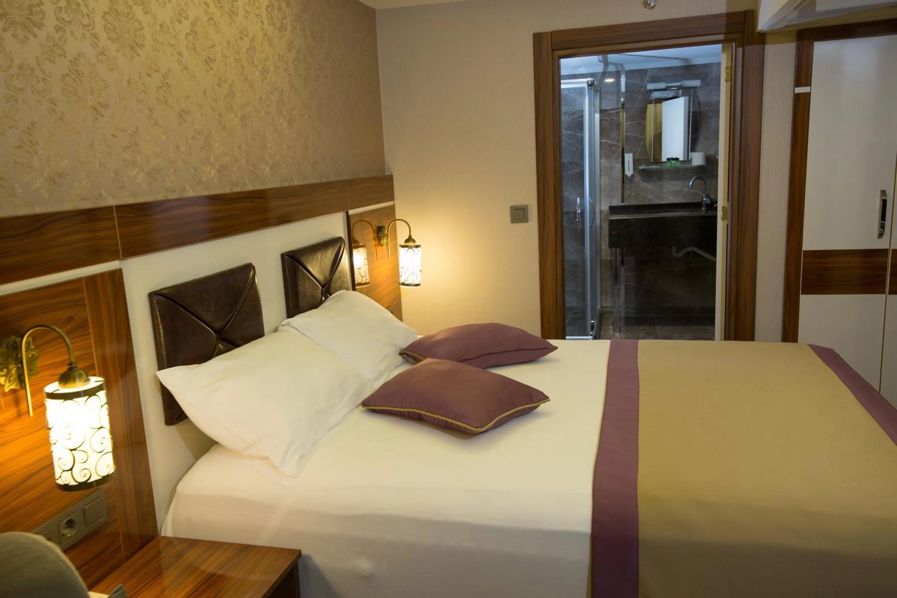 Bedroom, Bed in Ruba Palace Thermal Hotel