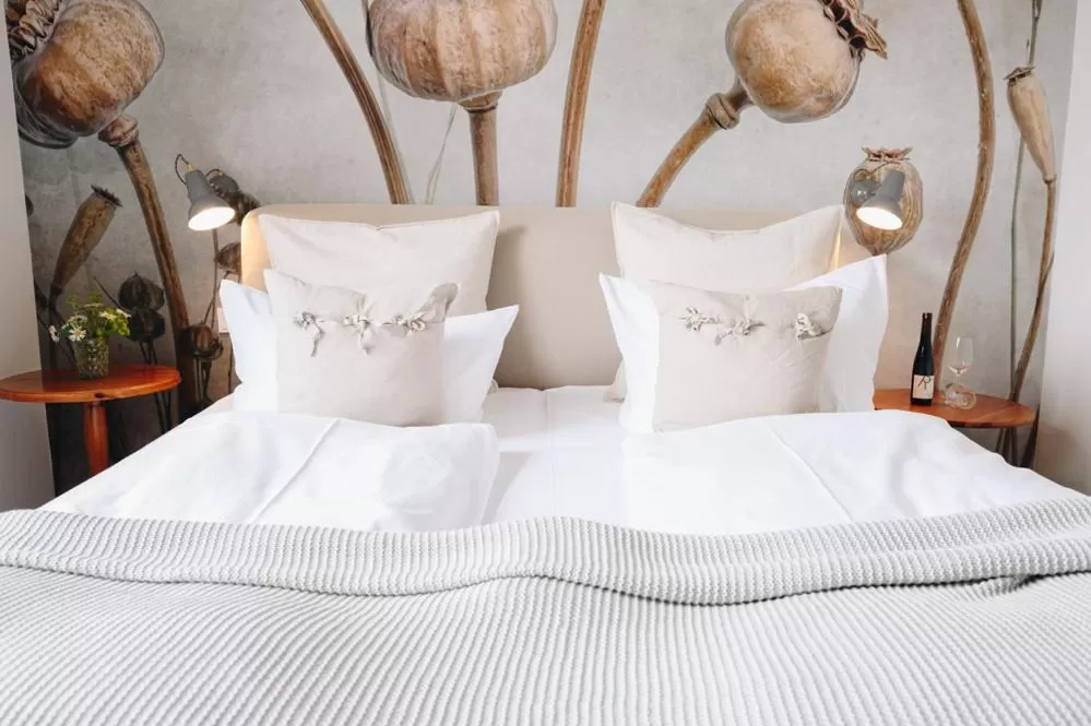 Bed in Boutiquehotel Kloster Pfalzel