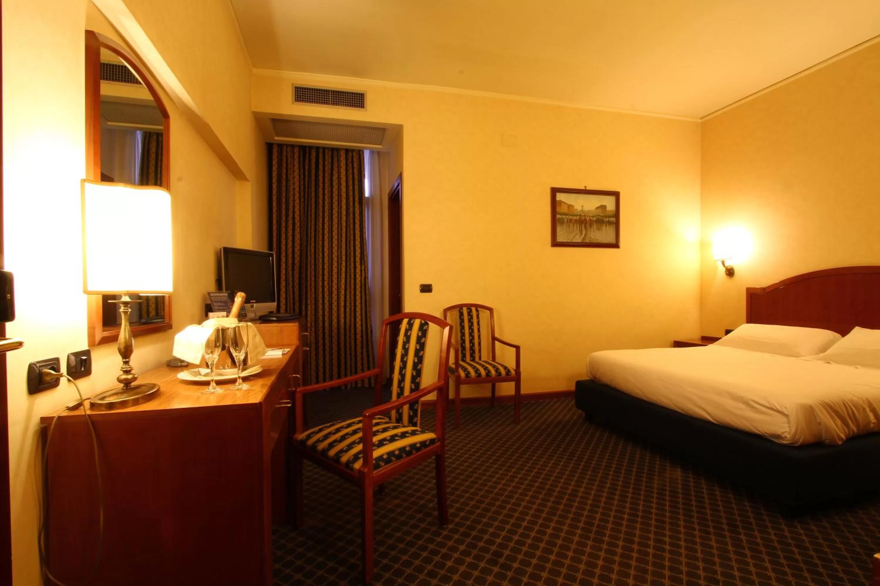 Bedroom, Bed in Hotel Garden Terni