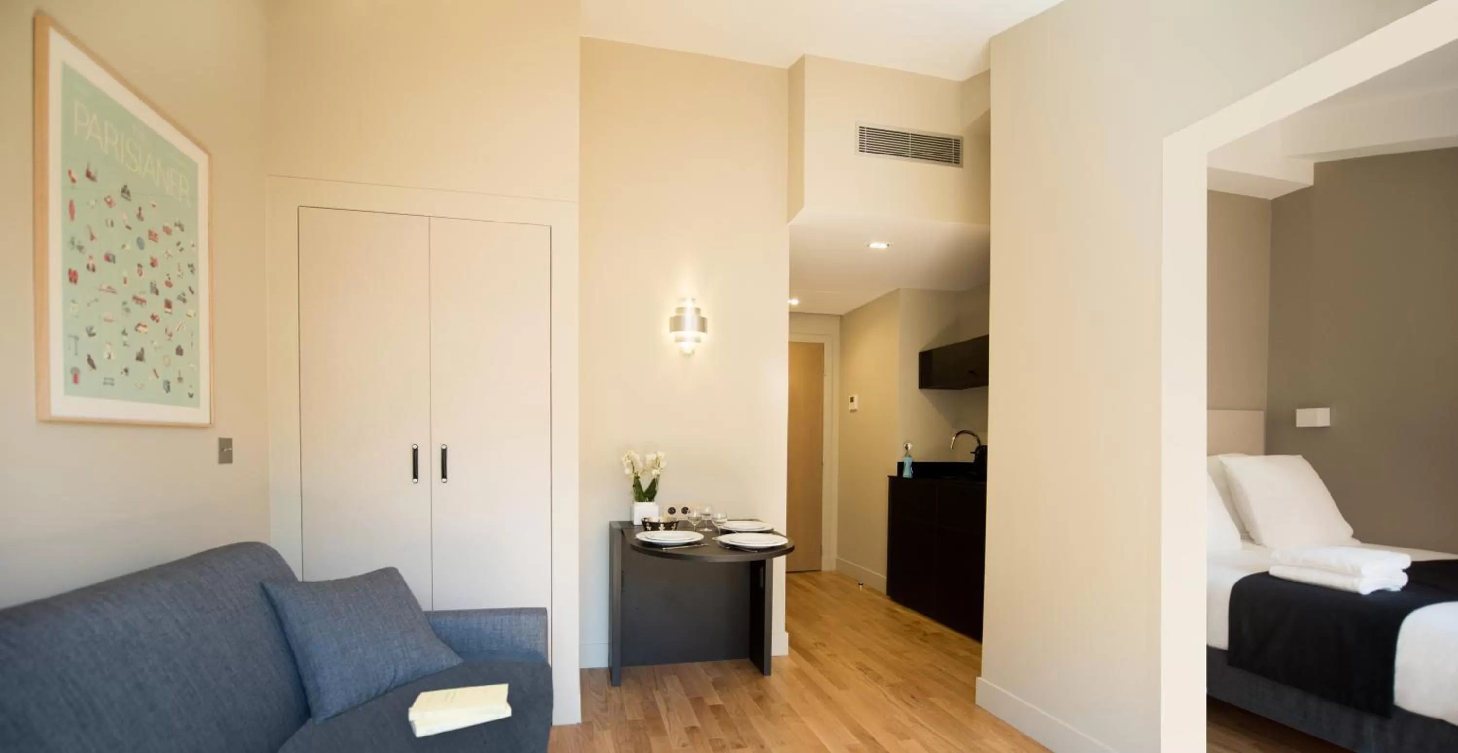 Kitchen or kitchenette in Hôtel Helzear Etoile