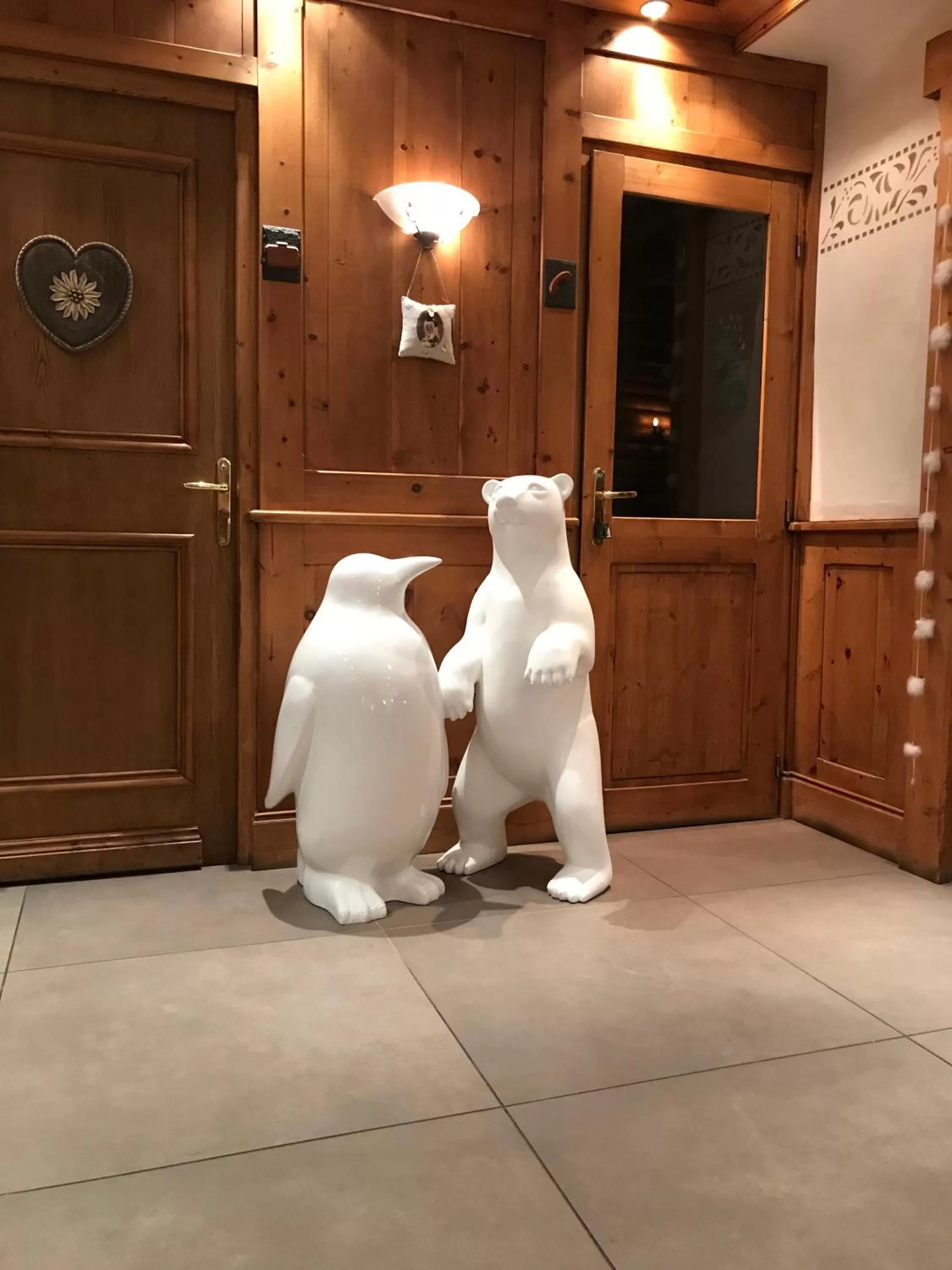 Decorative detail in Hôtel les Campanules by Les Etincelles