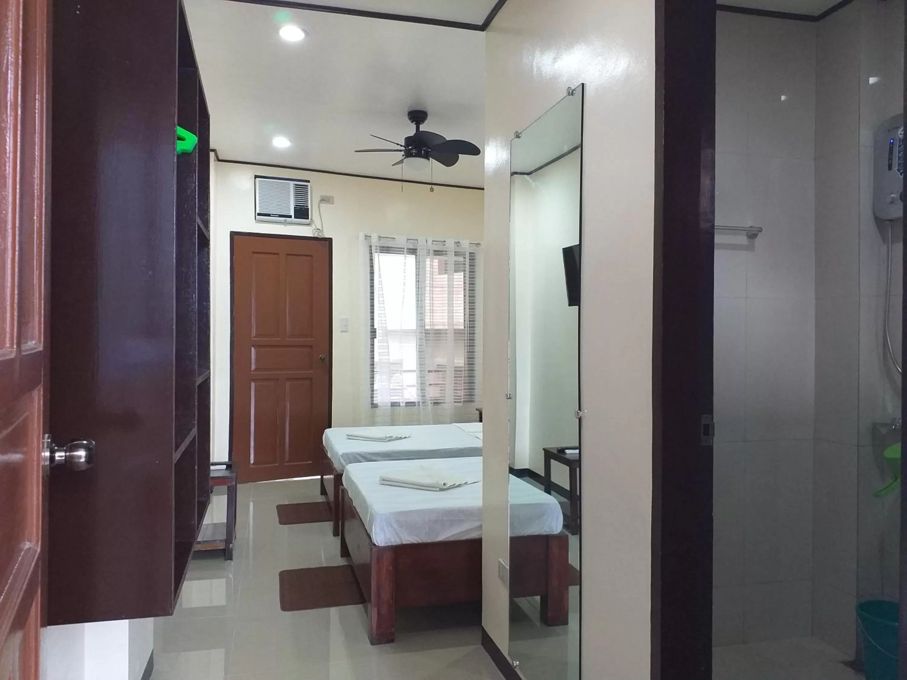 Bedroom in Devayn's Inn