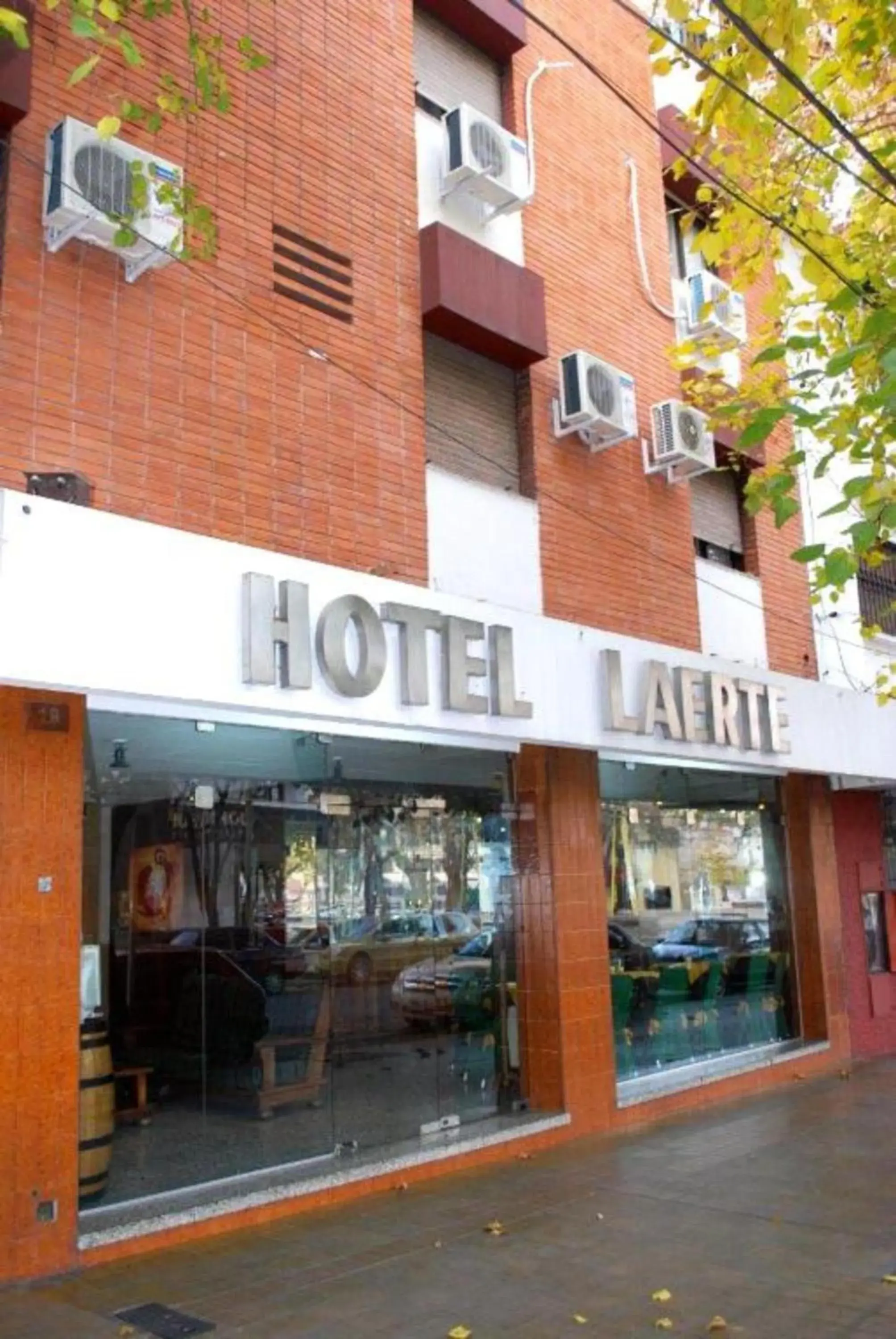 Property building in Laerte Hotel Mendoza Property building in Laerte Hotel Mendoza