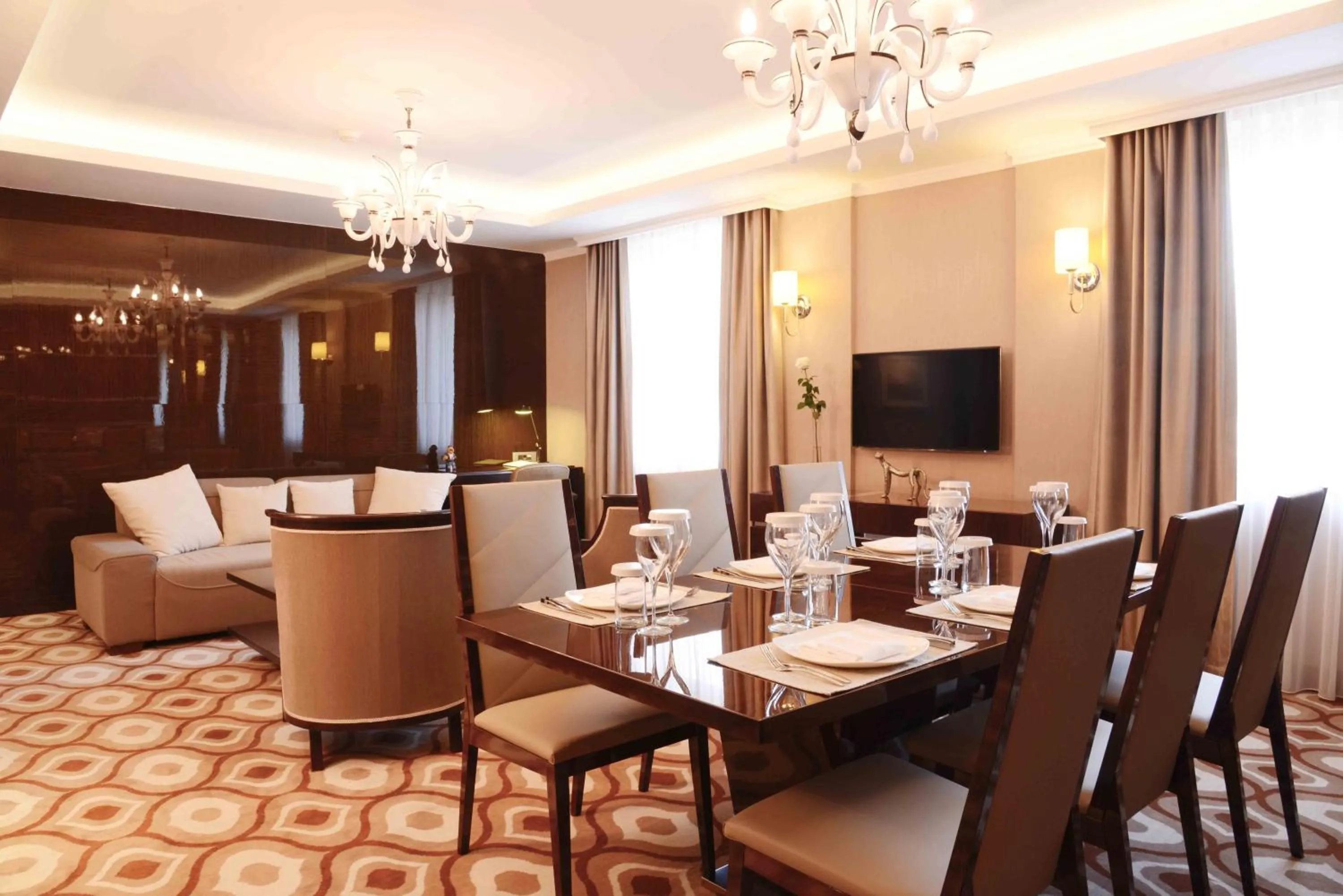 Living room in LOTTE City Hotels Tashkent Palace