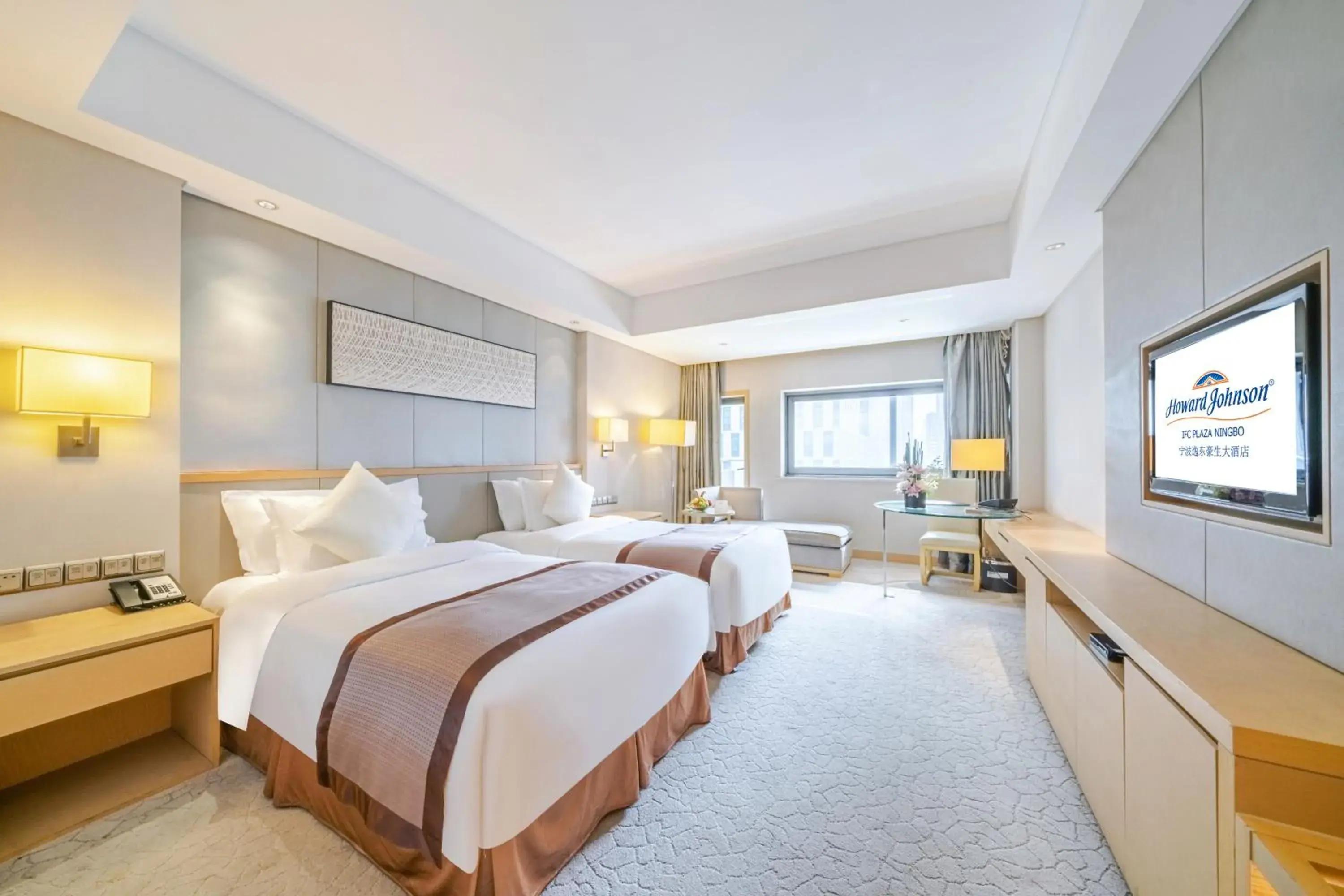 Superior Twin Room with City View in Howard Johnson IFC Plaza Ningbo Superior Twin Room with City View in Howard Johnson IFC Plaza Ningbo