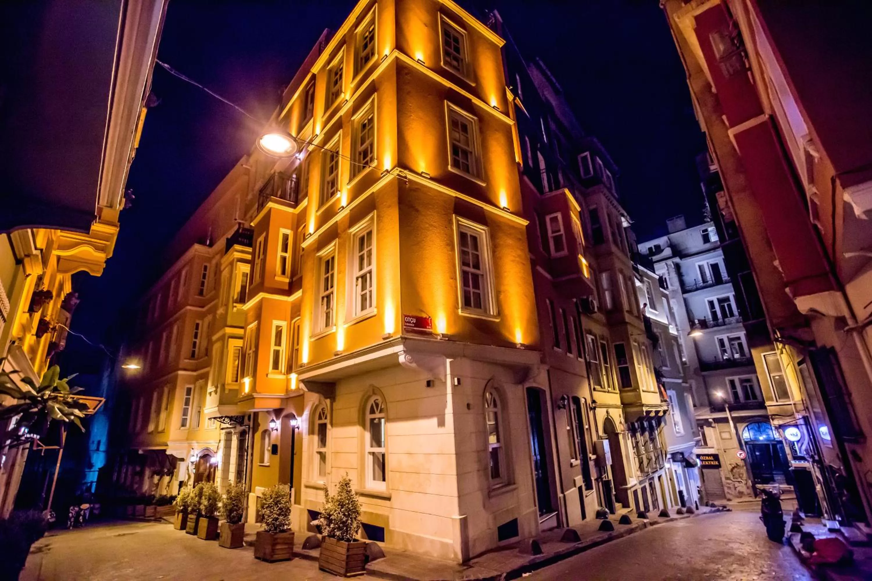 Galata Door Hotel