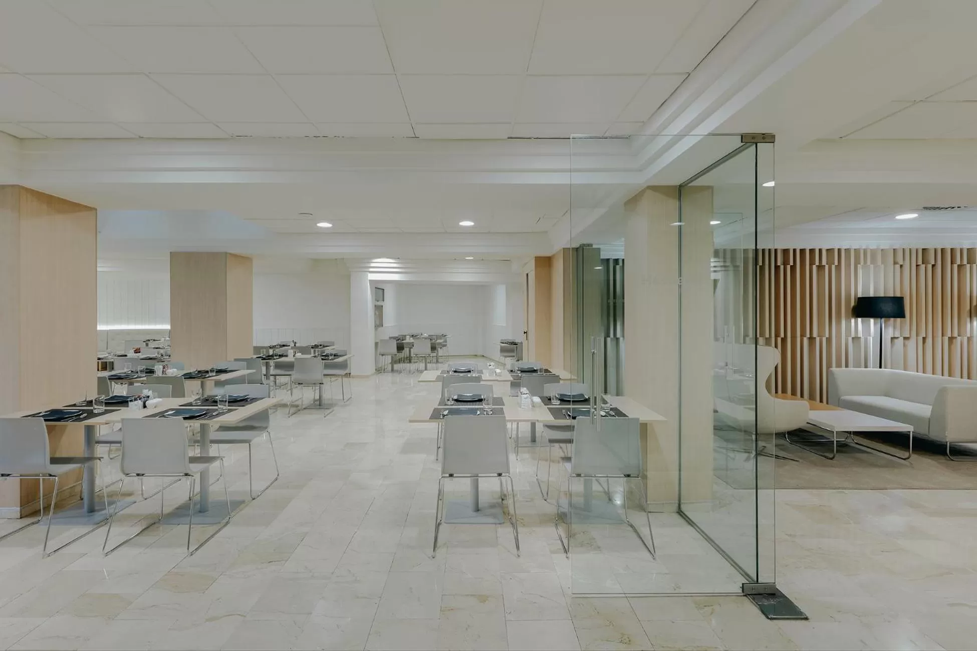 Restaurant/places to eat in Hesperia Murcia Centro