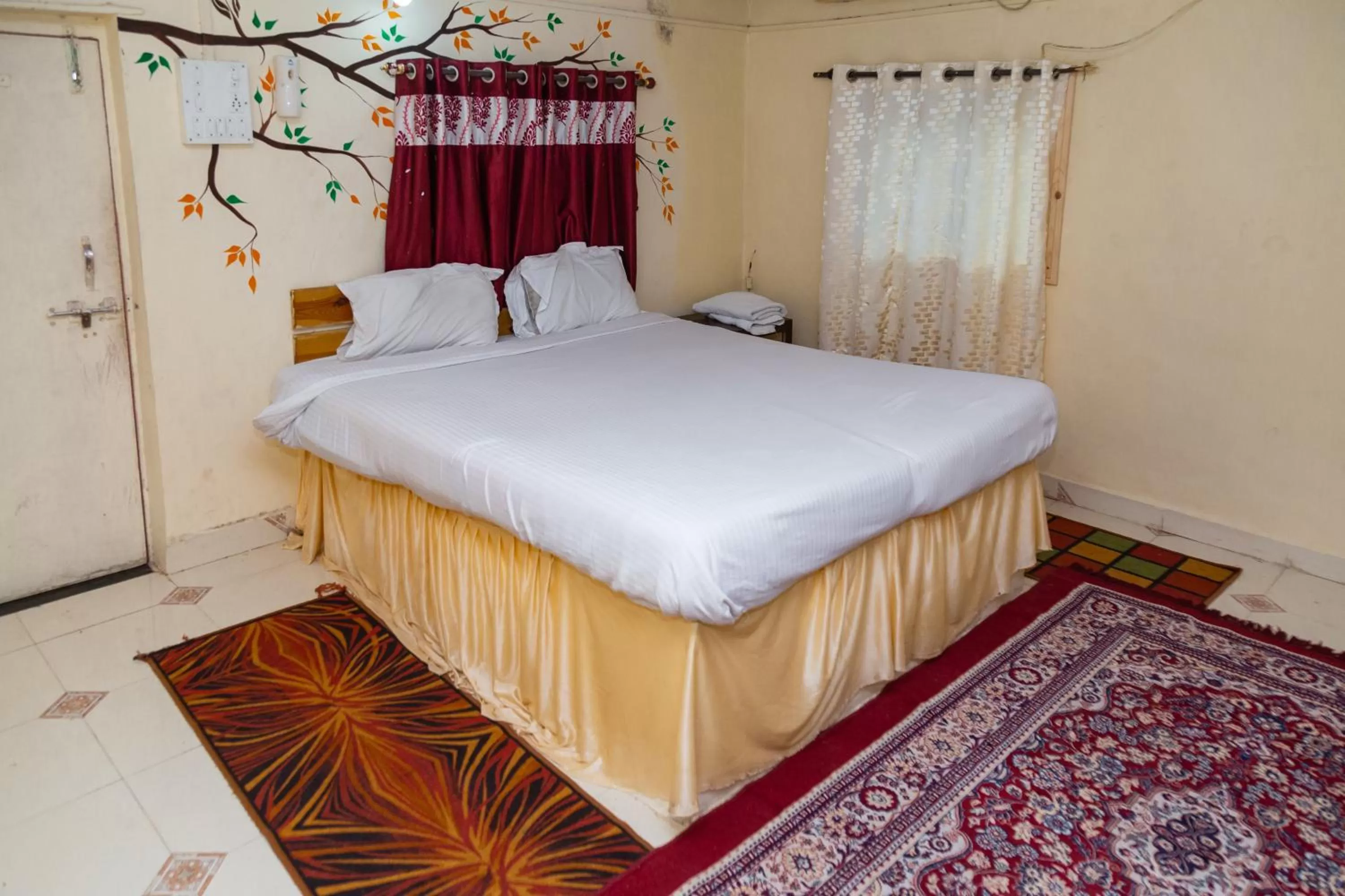 Bed in Vedi Farm A Mountain Resort