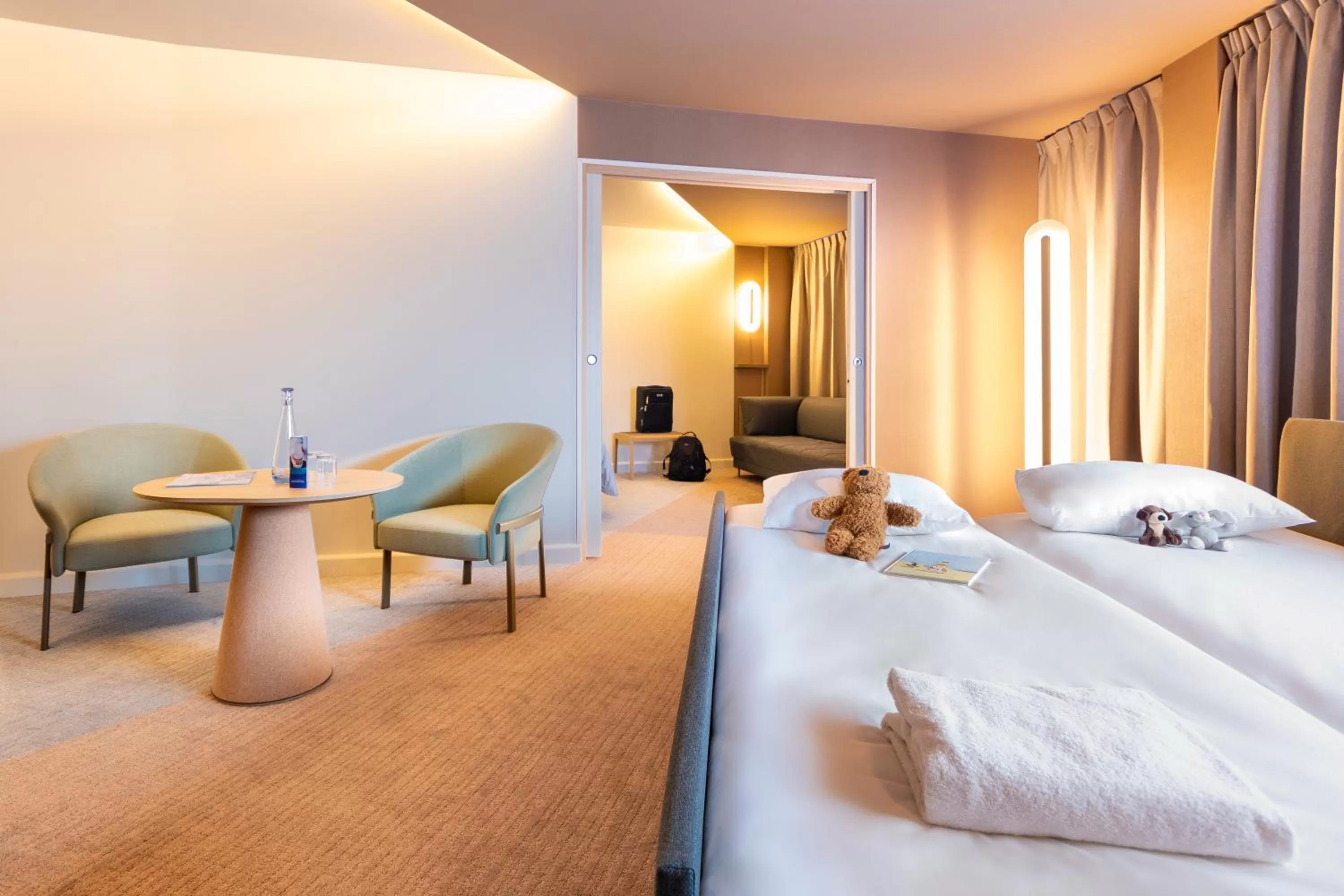 Bedroom, Bed in Novotel Paris Orly Rungis Aéroport