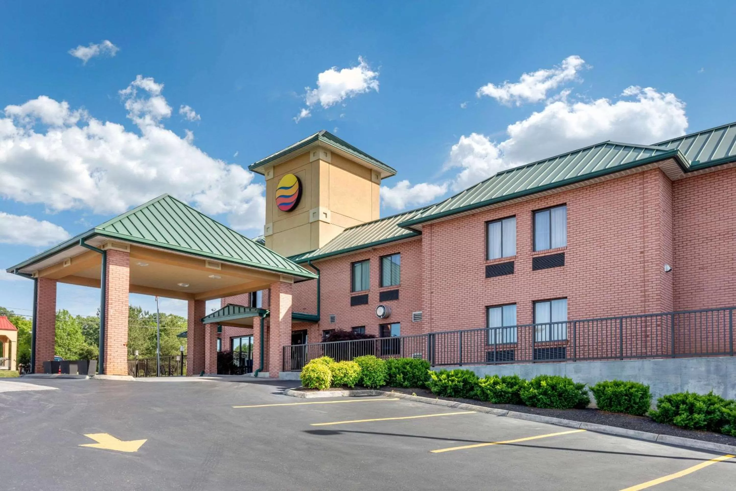Property building in Comfort Inn Lenoir City-Knoxville