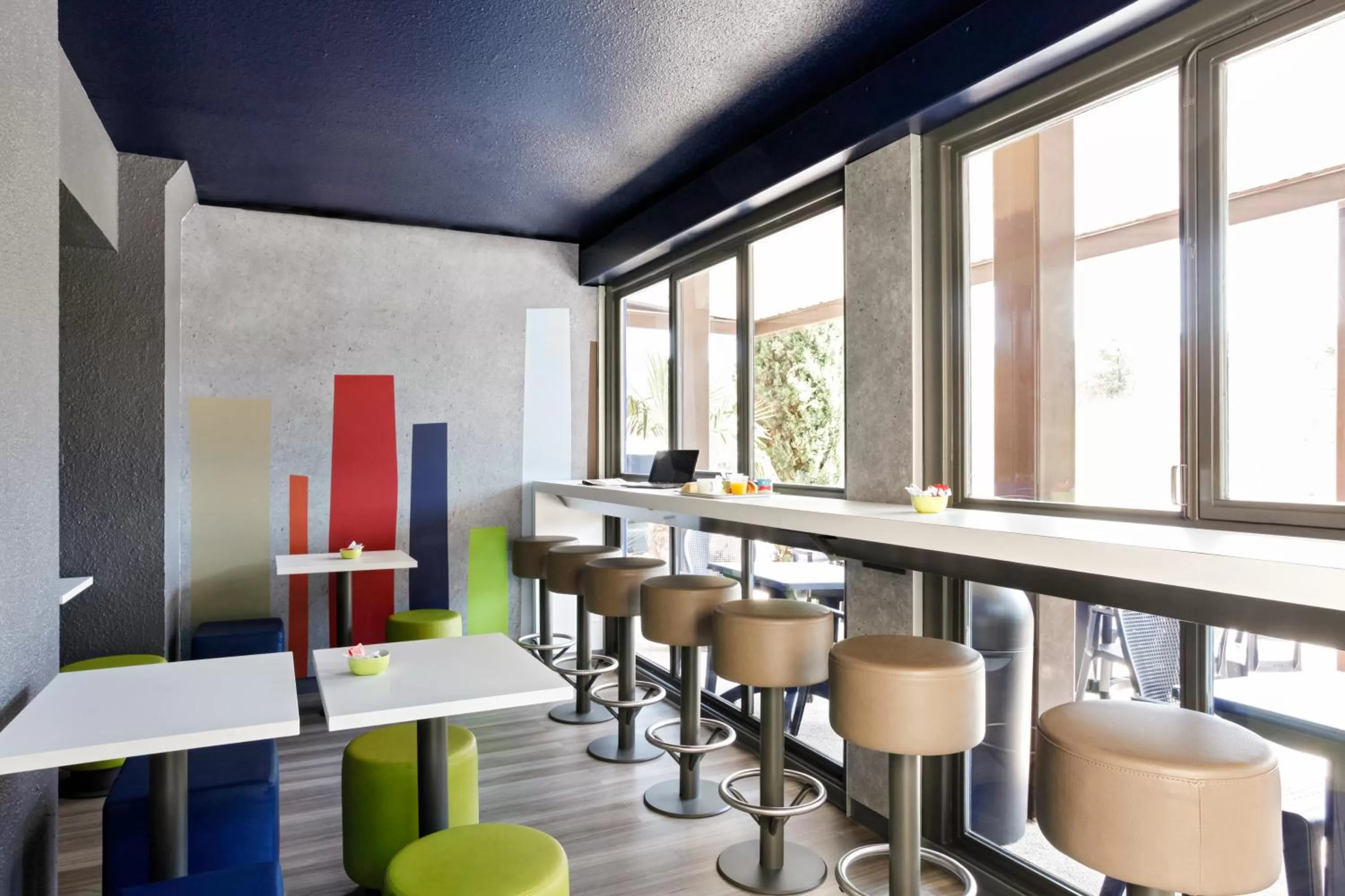 Breakfast in ibis budget Lyon Gerland