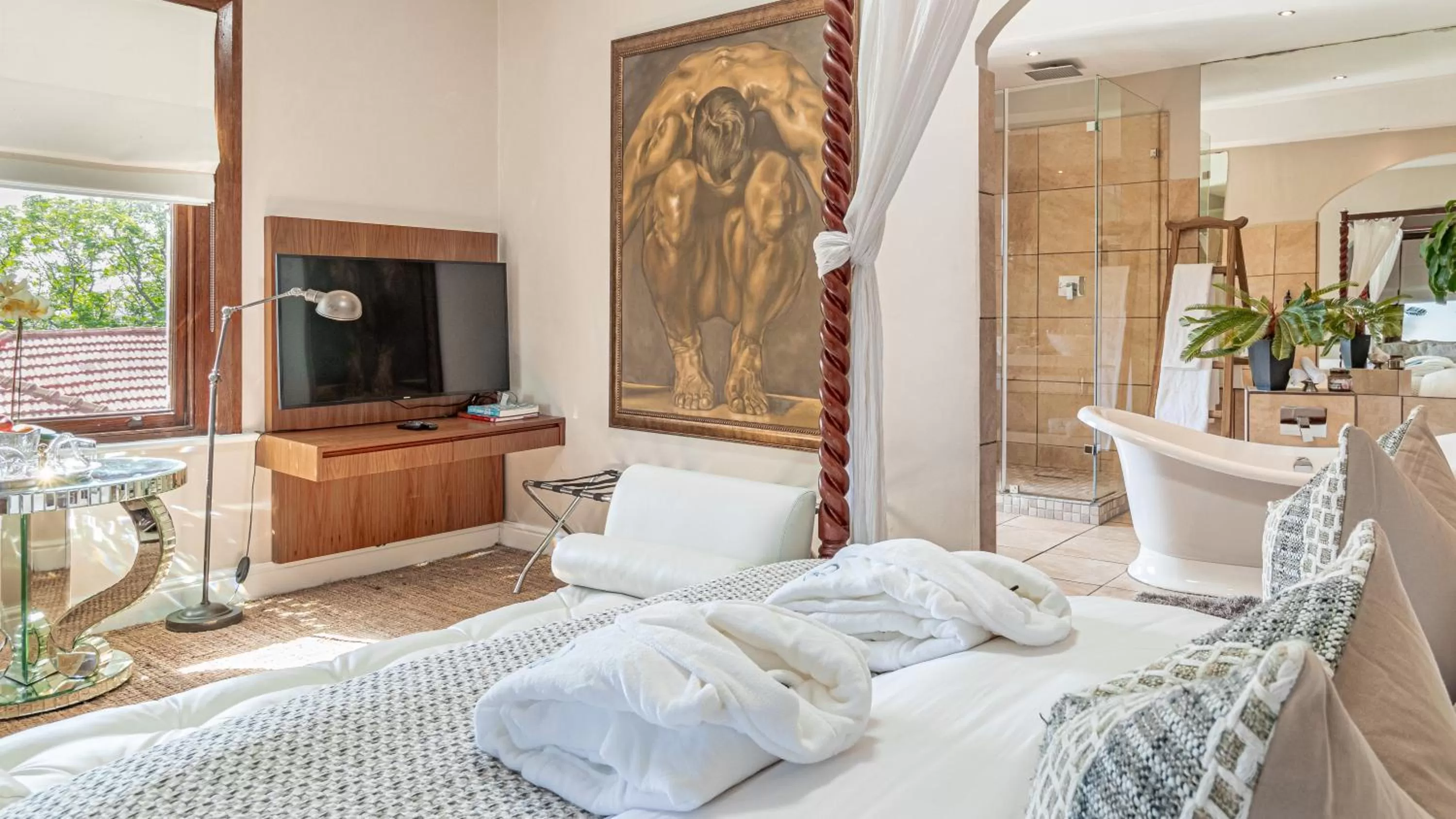 Photo of the whole room in The Glen Boutique Hotel & Spa