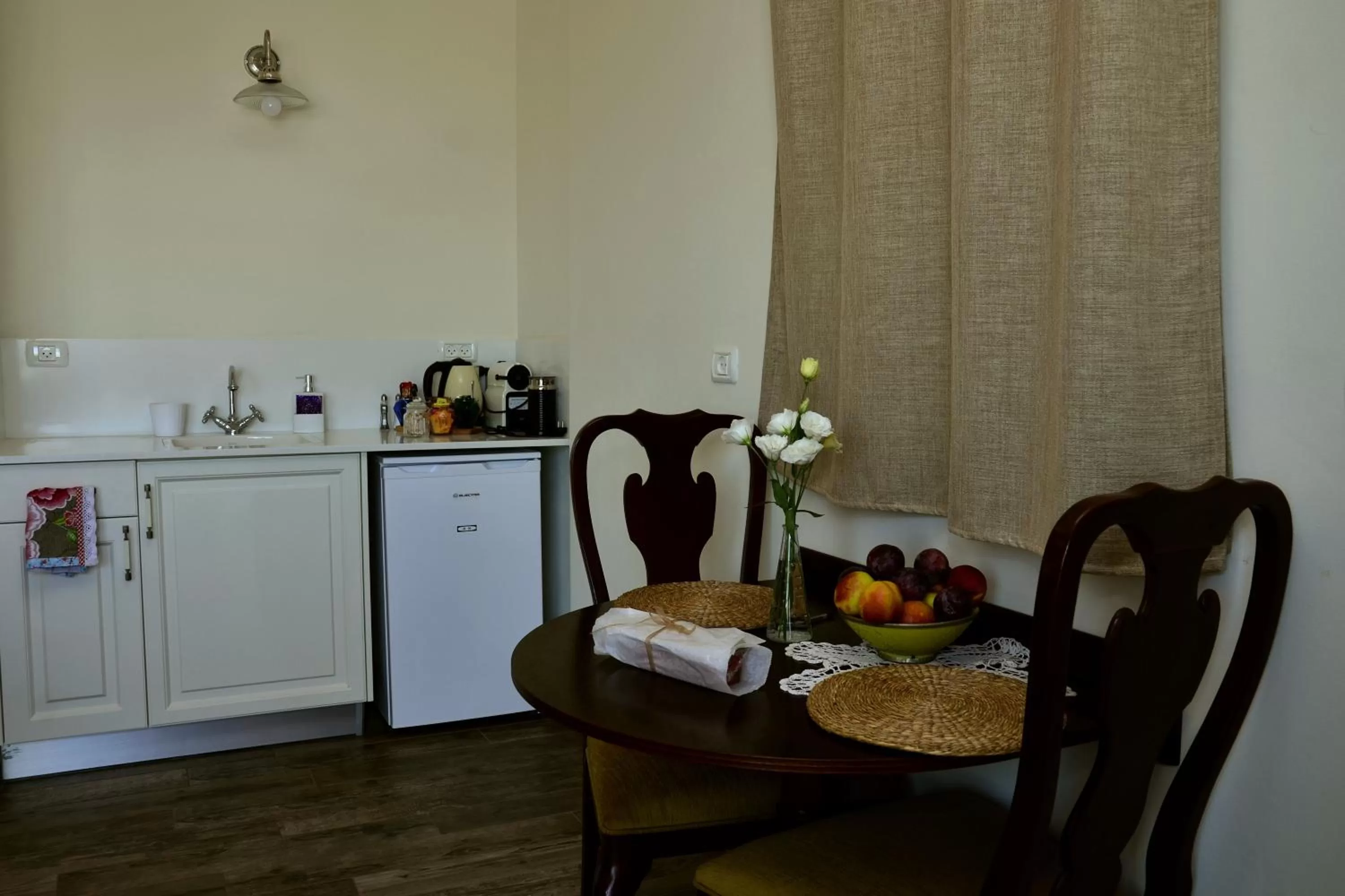 Kitchen or kitchenette in HaBaronit