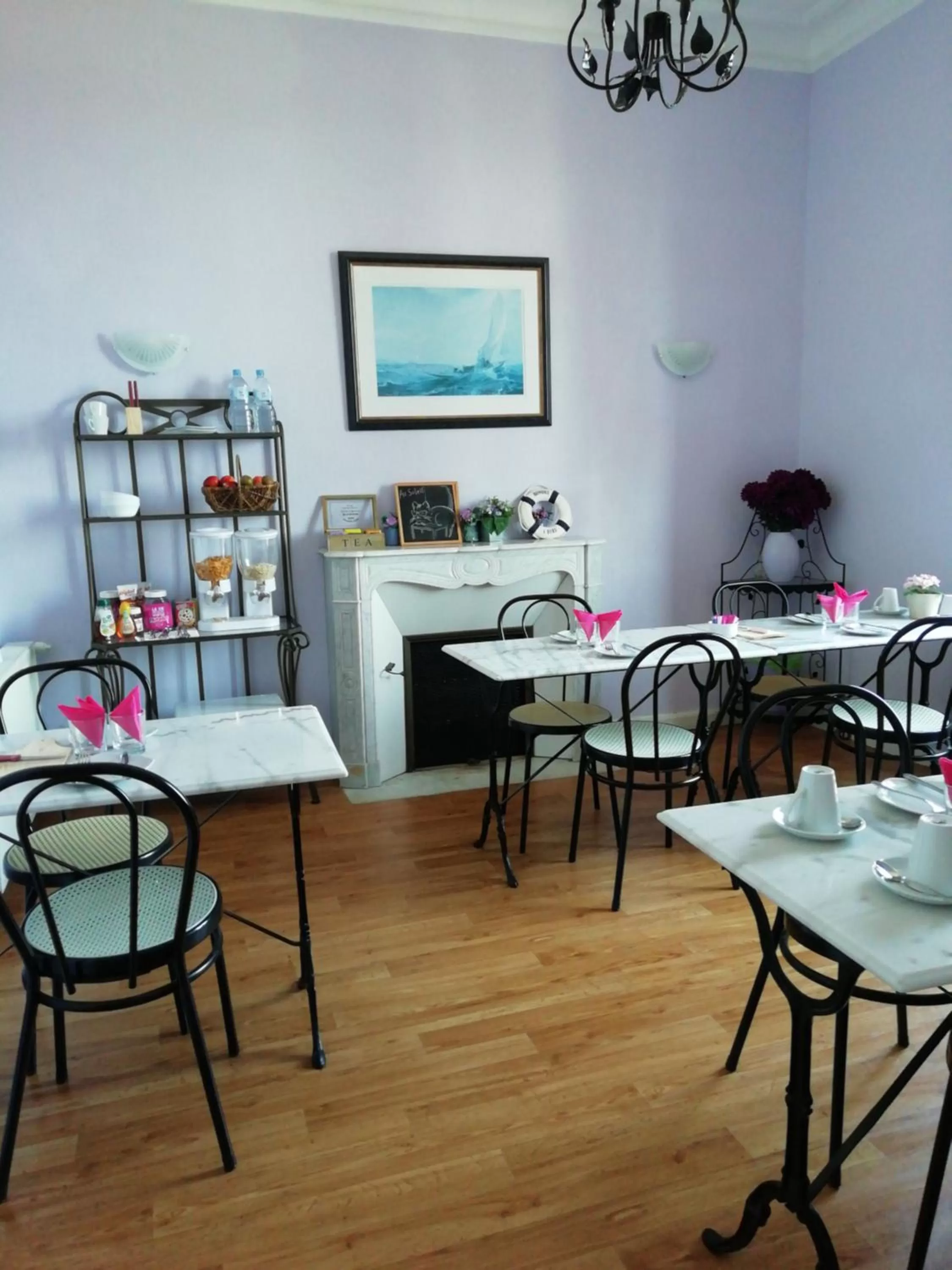 Area and facilities, Restaurant/Places to Eat in Vue sur la Rance