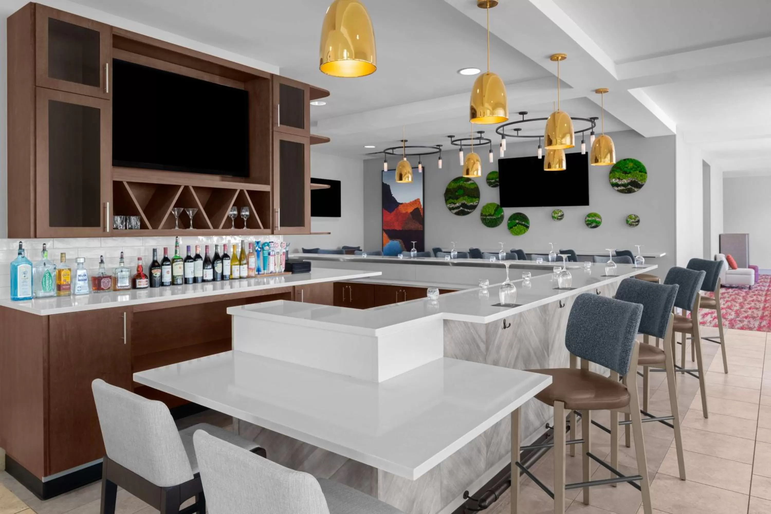 Lounge or bar in Hilton Garden Inn - Salt Lake City Airport
