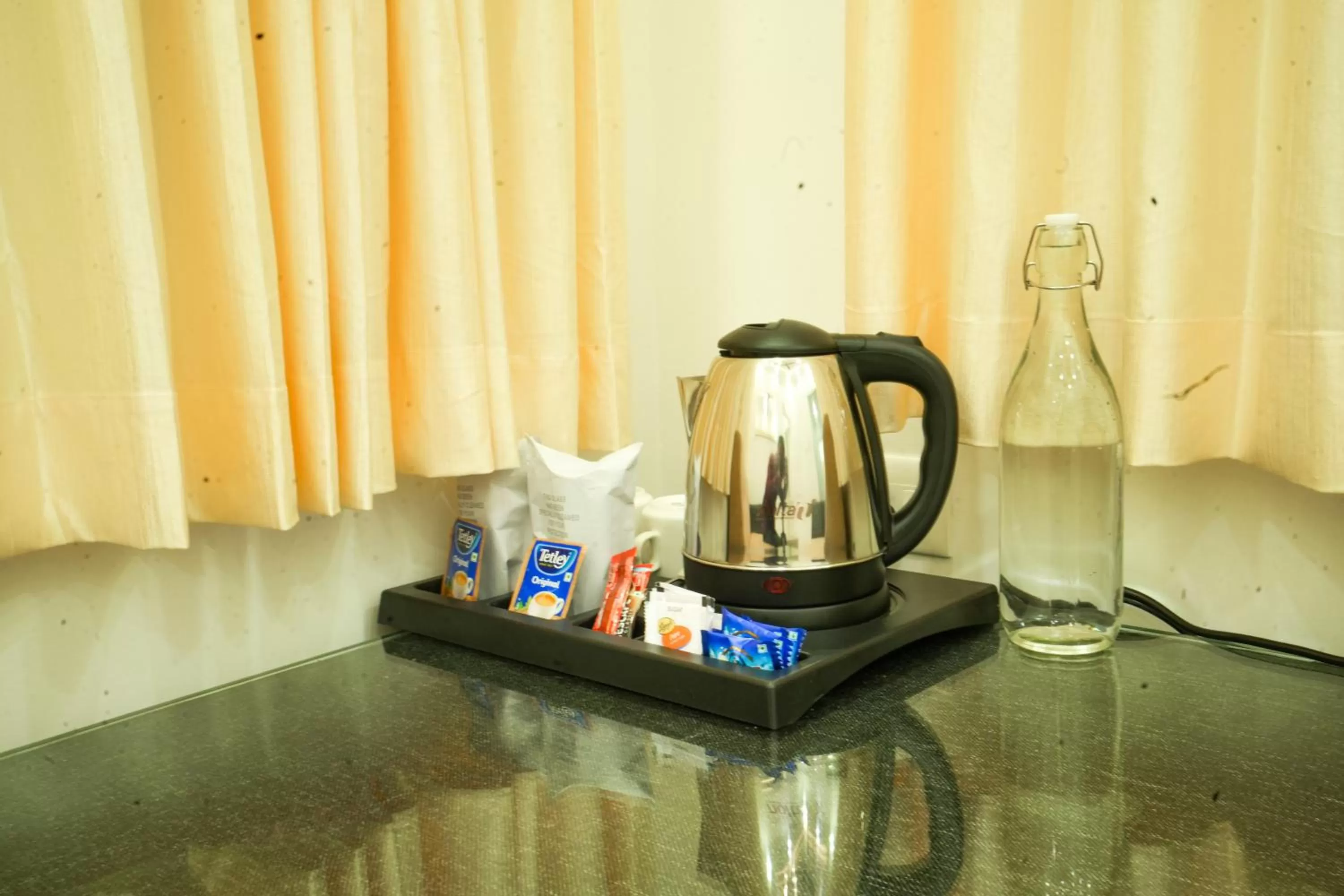 Coffee/tea facilities in Misty Range Resorts