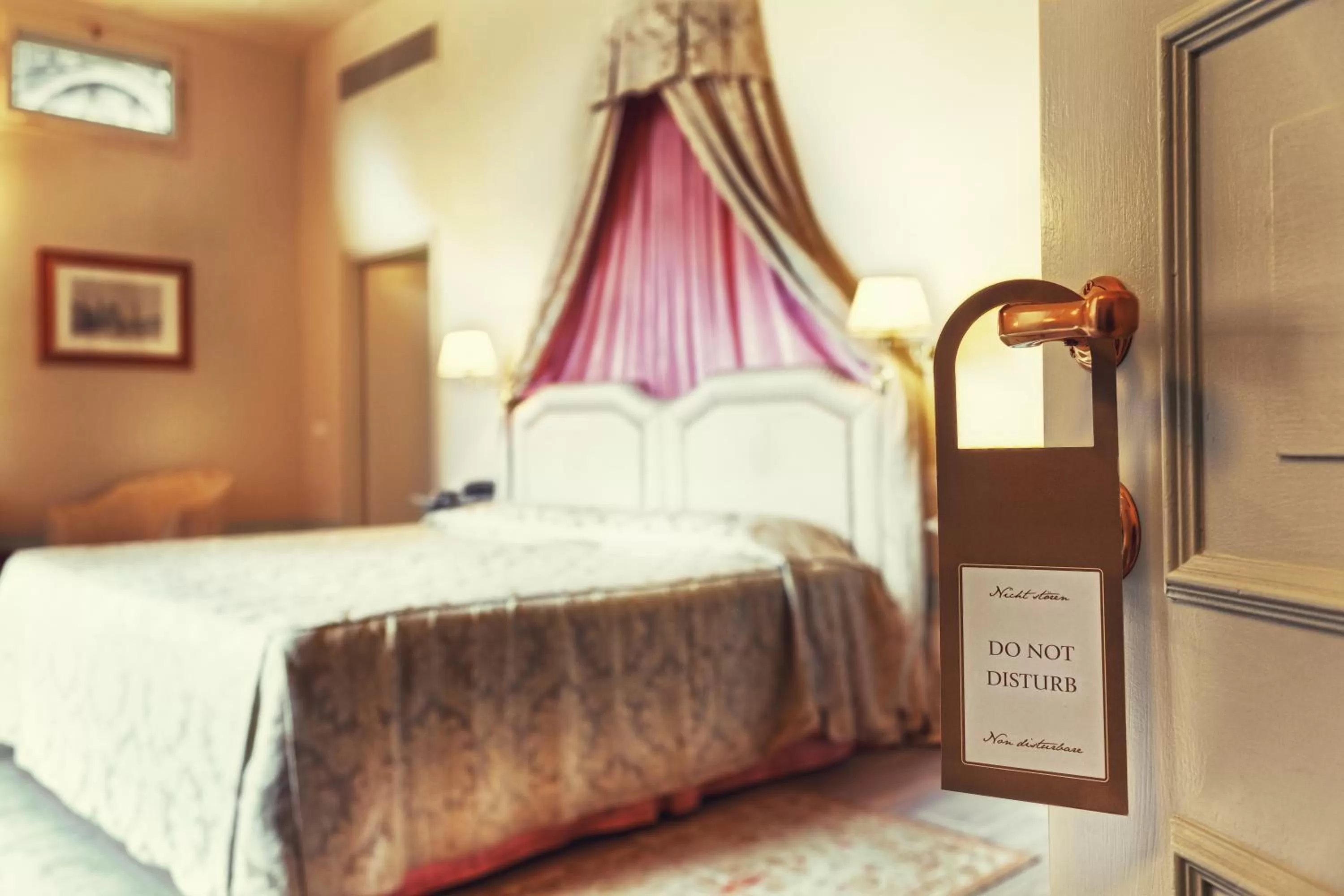 Photo of the whole room, Bed in Palazzo Niccolini al Duomo Residenza D'Epoca