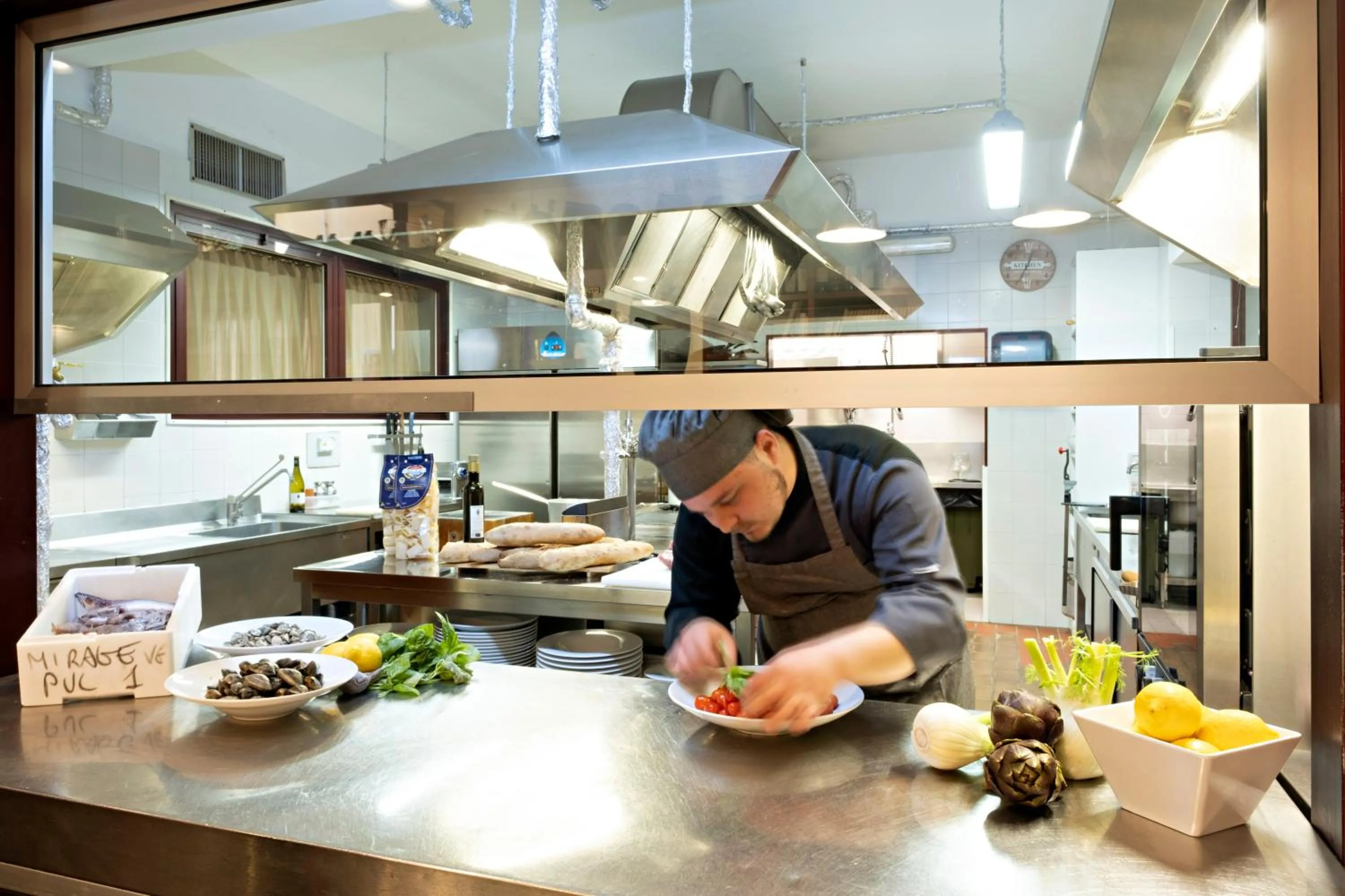 Food and drinks in Hotel Mirage