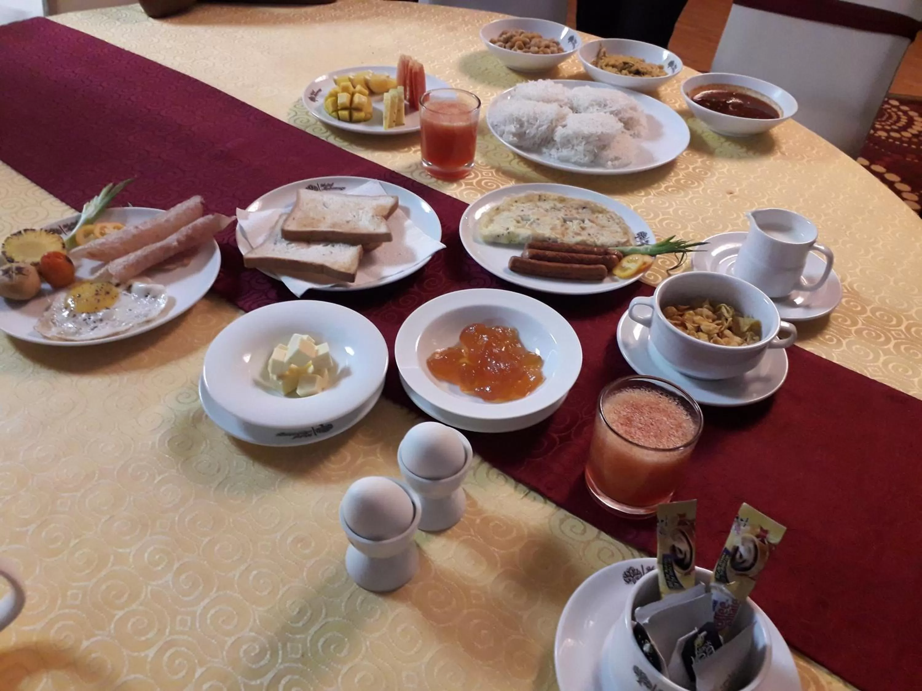 Food in Canal Side Guest House Polonnaruwa