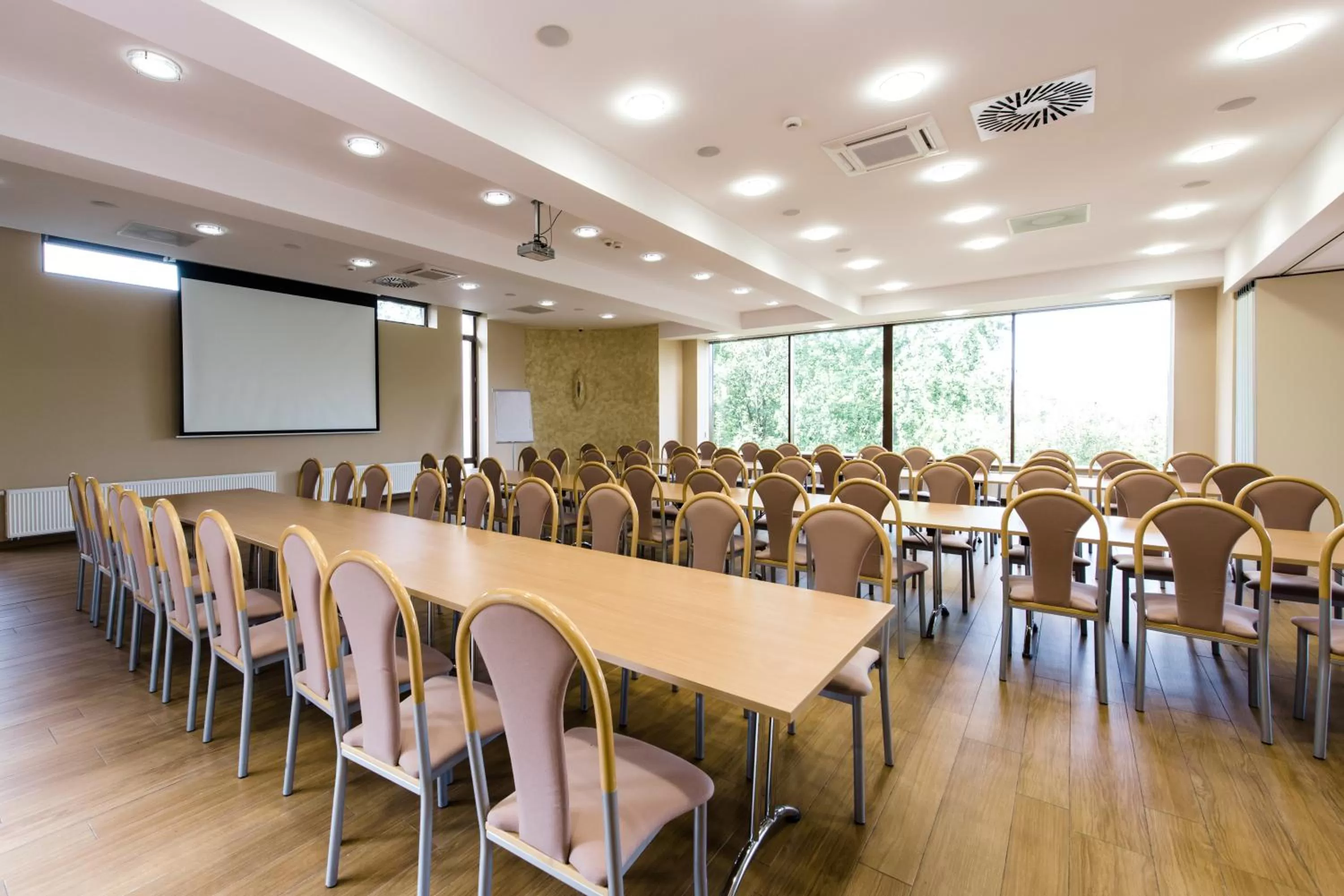 Business facilities in Hotel Dziki Potok Karpacz Konferencje & SPA