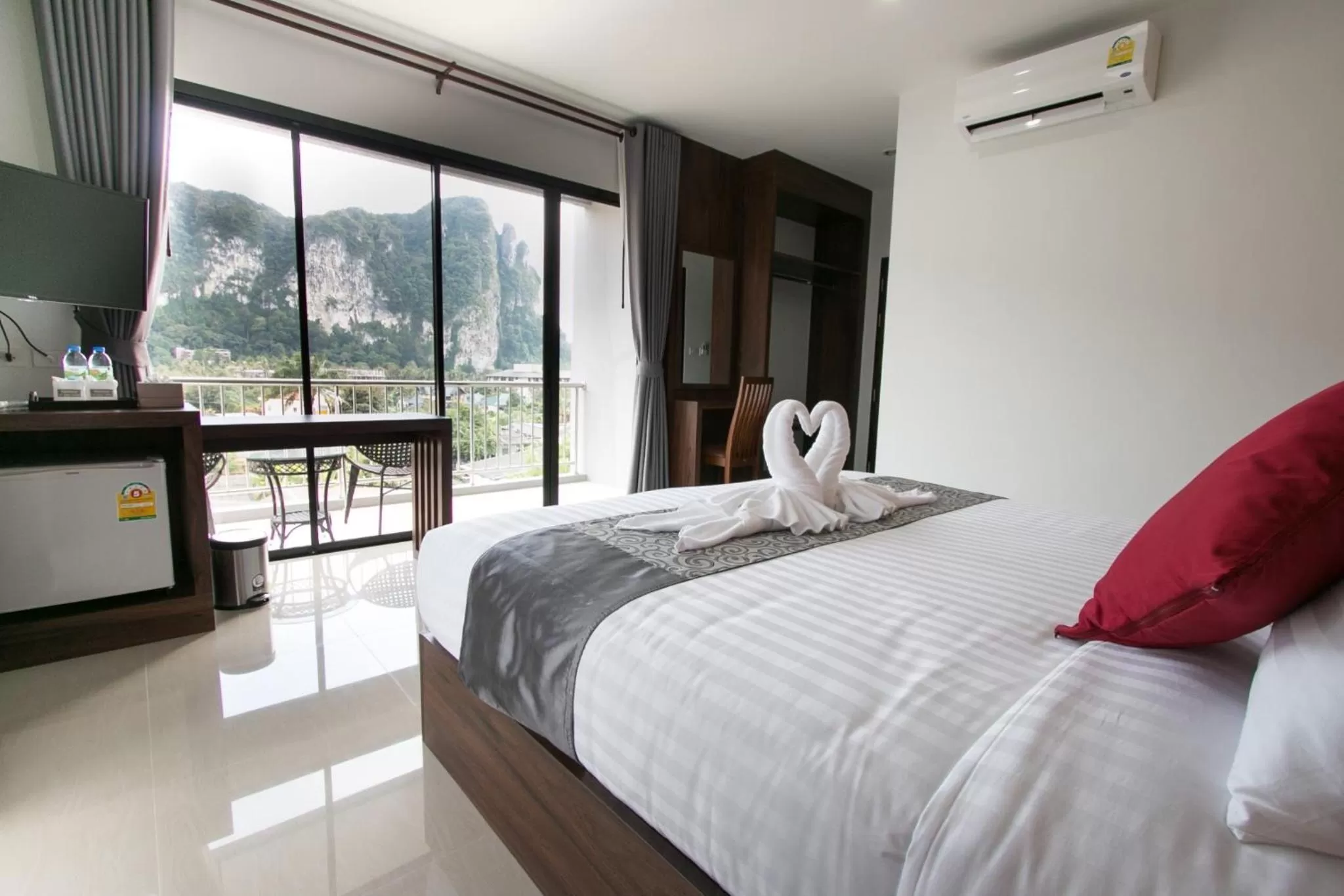 Bed in Aonang Sea Valley Resort