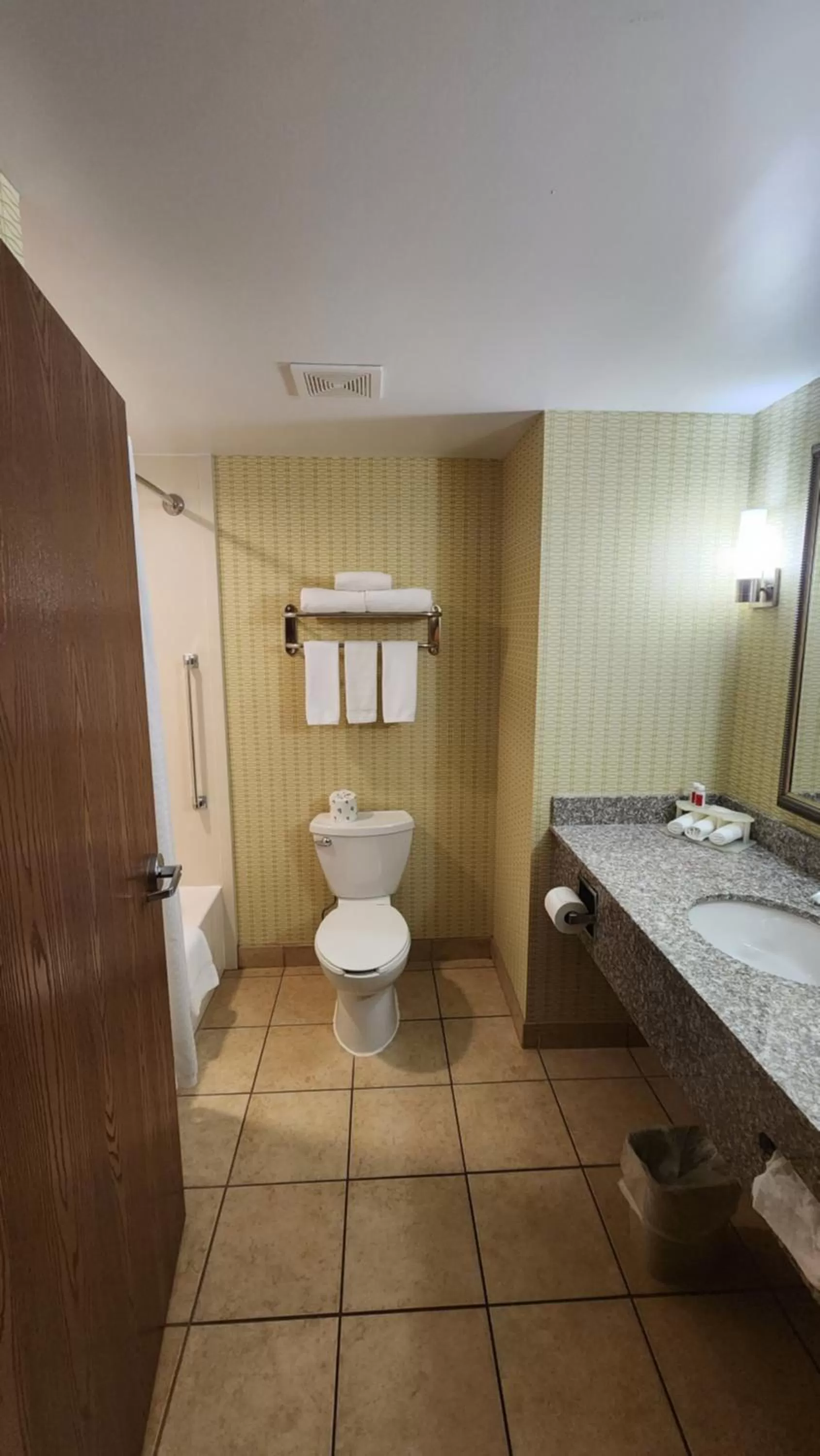 Toilet in Kittanning Plaza Hotel