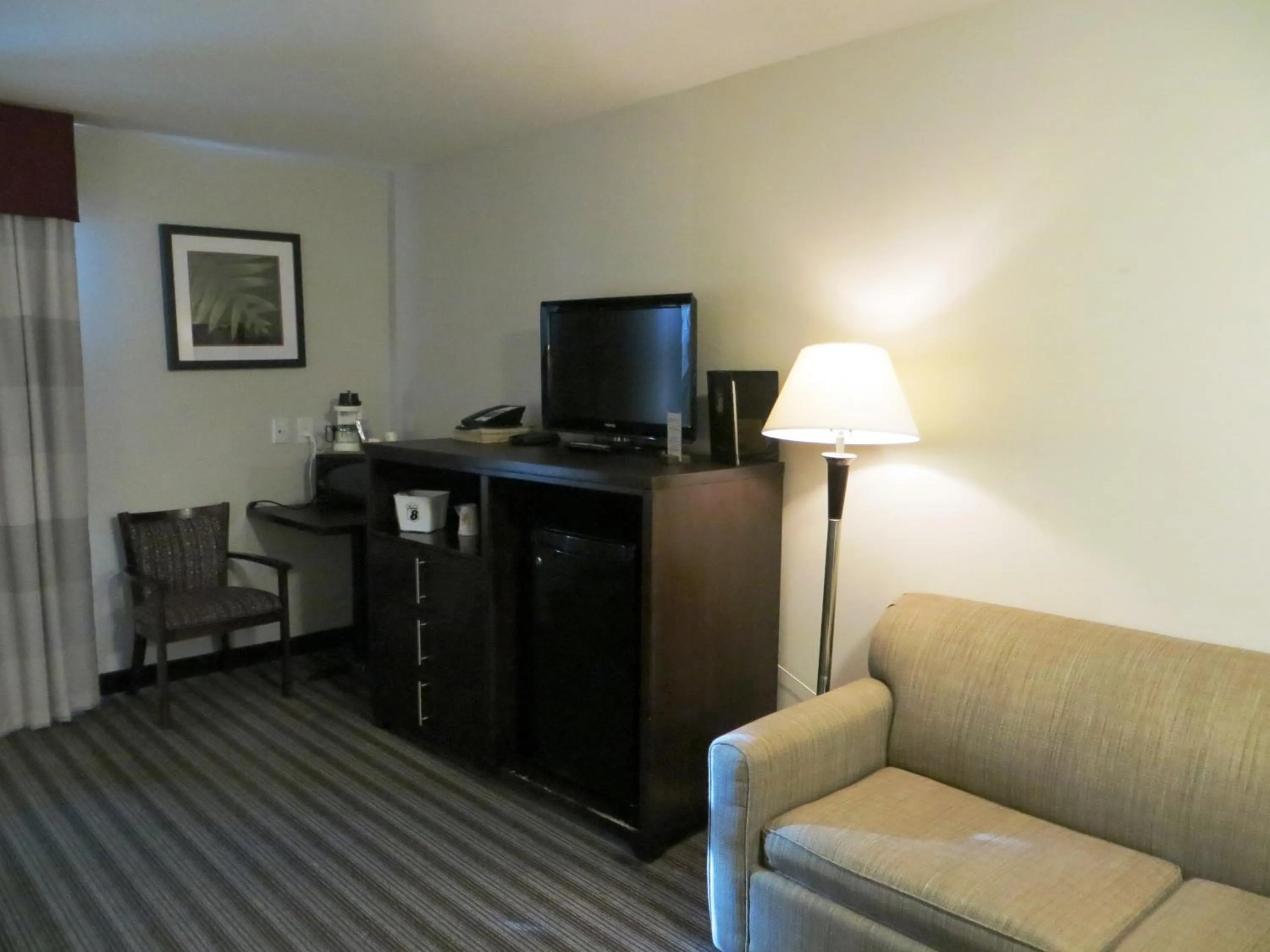 Bedroom in Super 8 by Wyndham Saskatoon Near Downtown