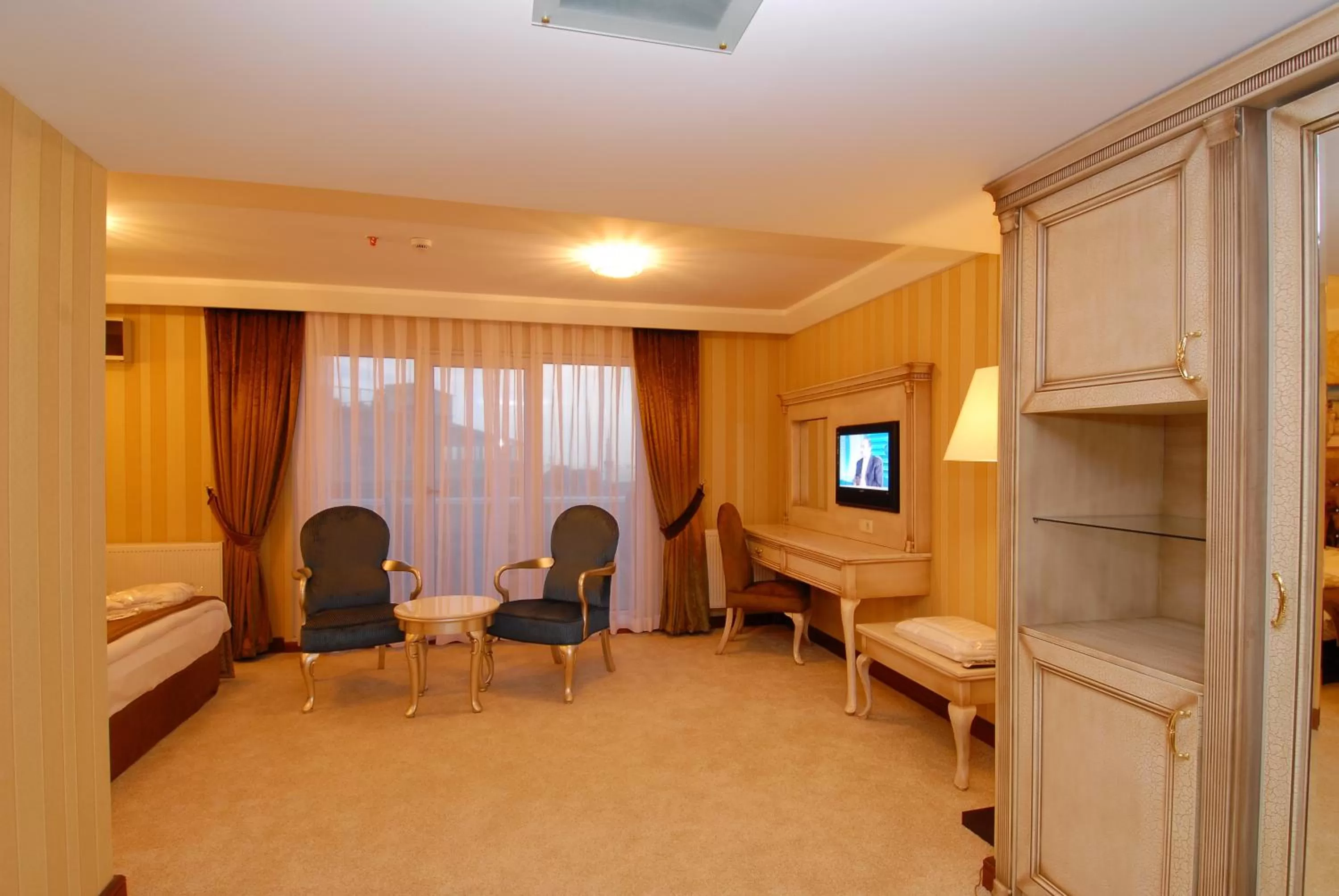 Photo of the whole room, Bed in Mosaic Hotel Old City -Special Category