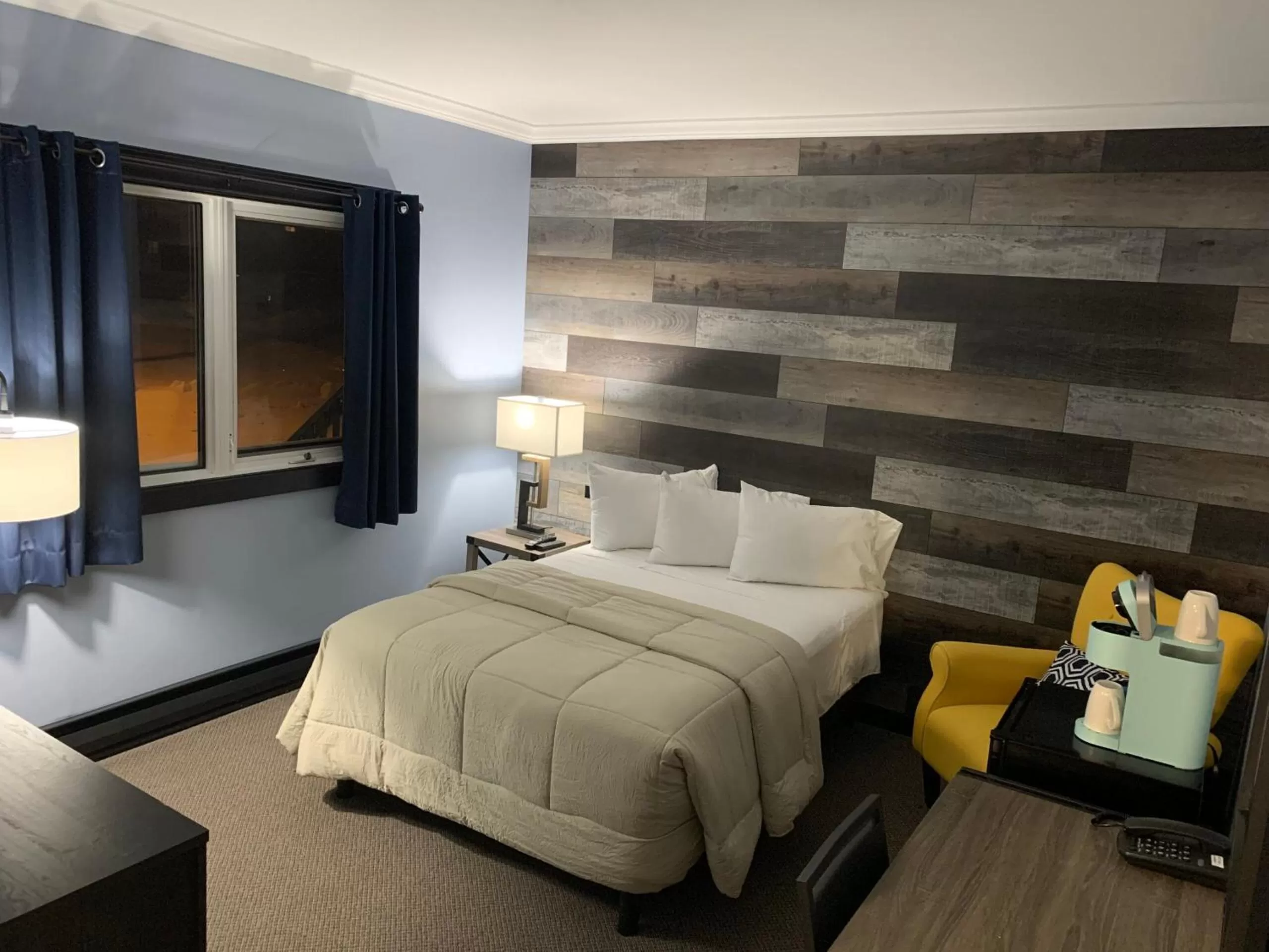 Bed in Acadian Hotel