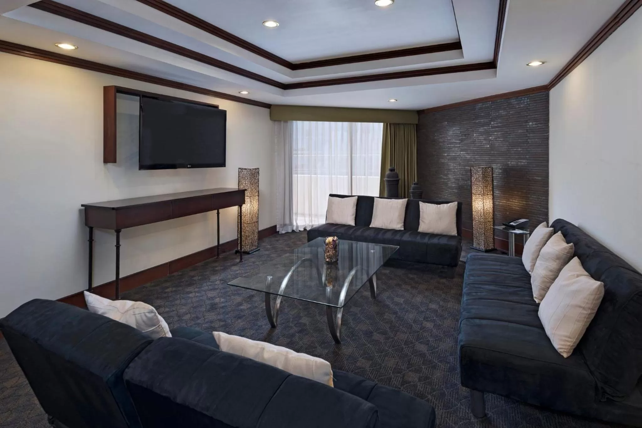 King Suite with City View - High Floor in Holiday Inn Guatemala, an IHG Hotel