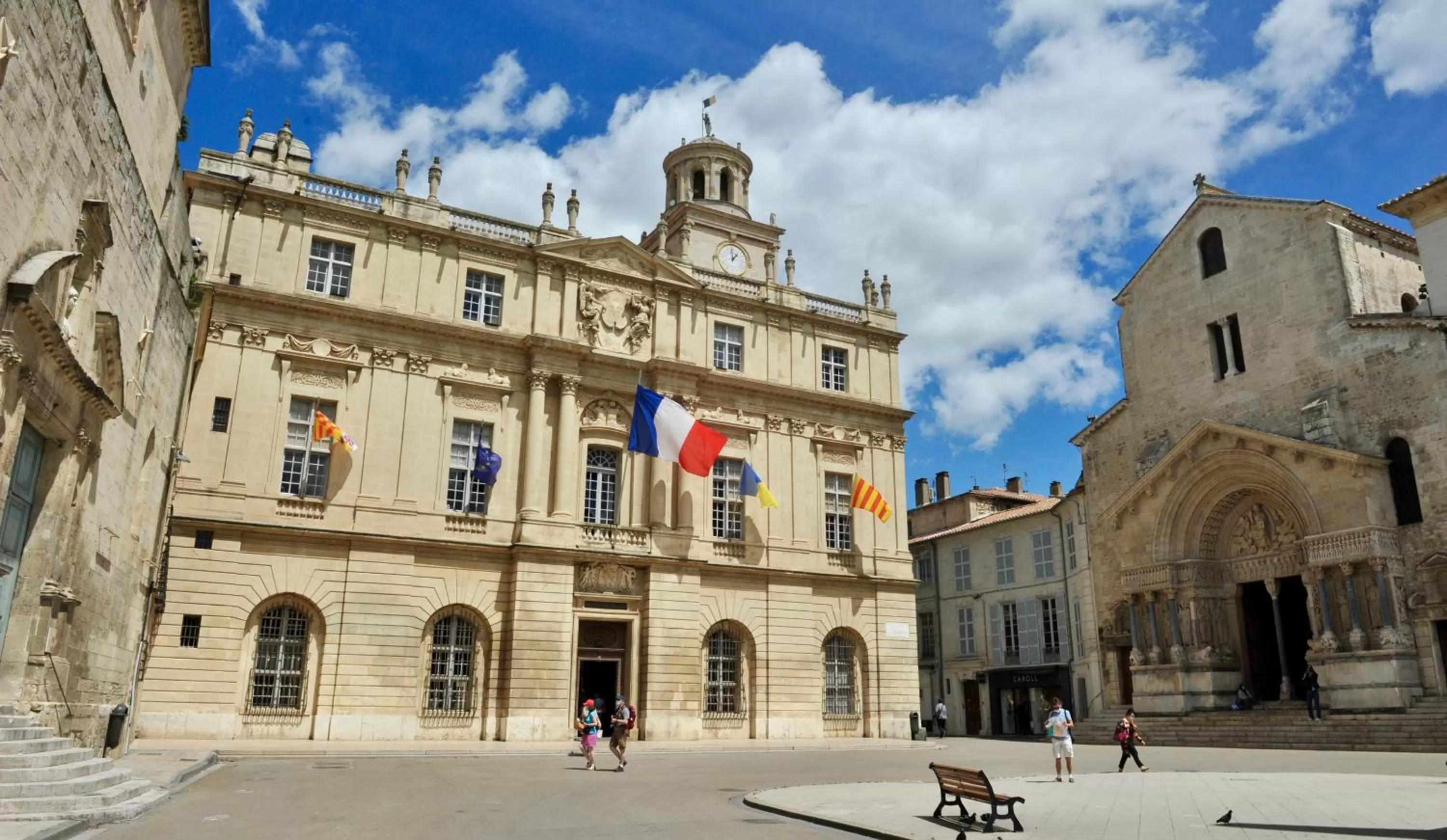 Nearby landmark in Loft Apartment , La Terrasse Centre Ville d'Arles,