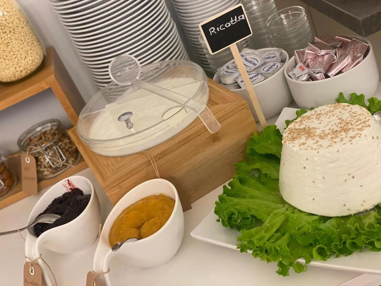 Food and drinks in Hotel Apogeo - Breakfast Experience