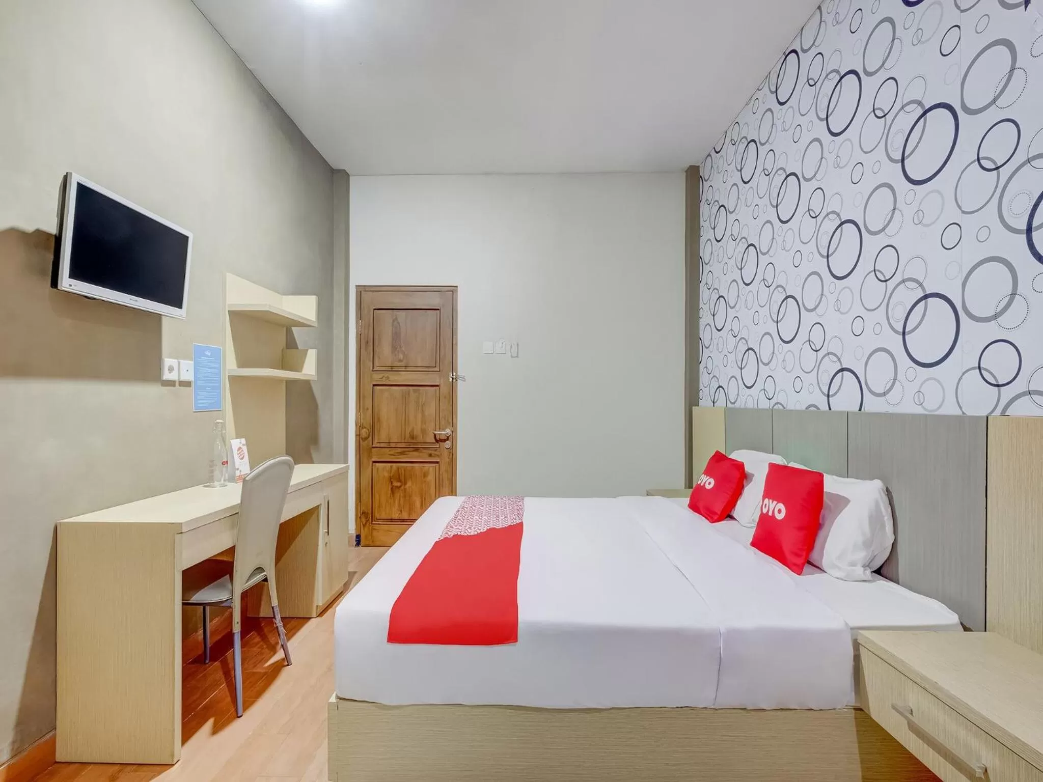 Standard Double Room in SUPER OYO Flagship 3726 Tembok Batu Residence