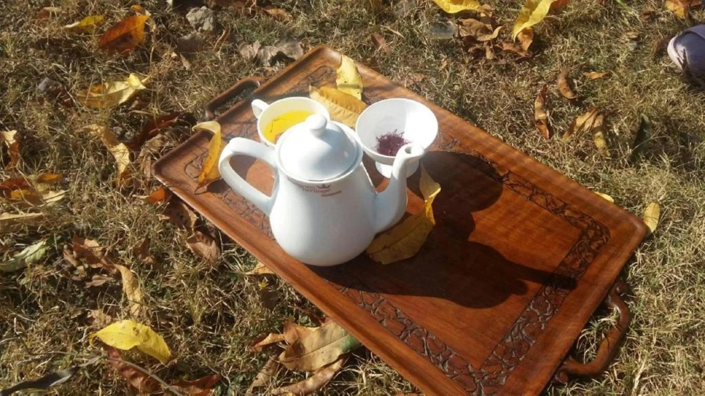 Coffee/tea facilities in Wangnoo Heritage Houseboats